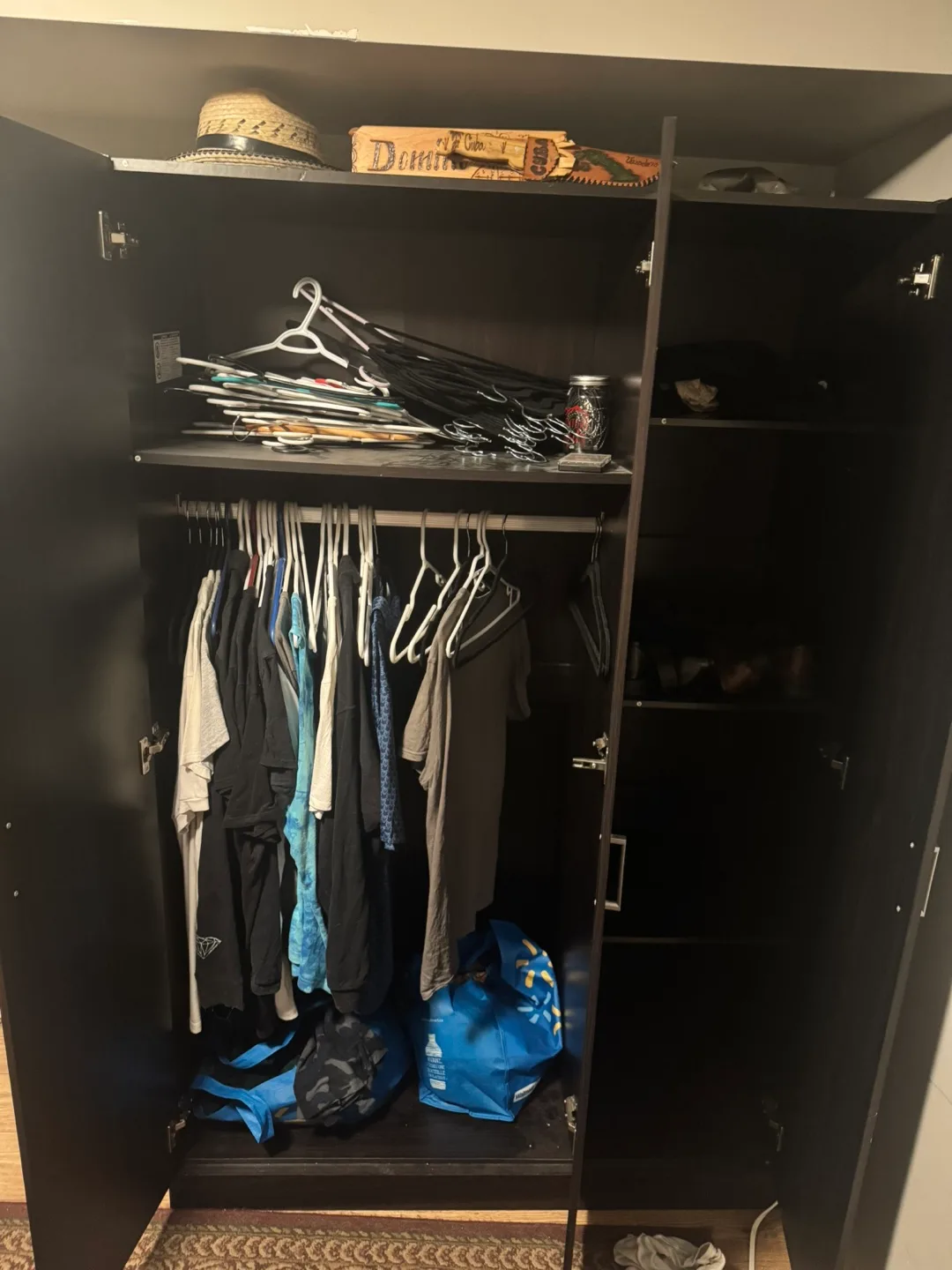 Wardrobe thumbnail