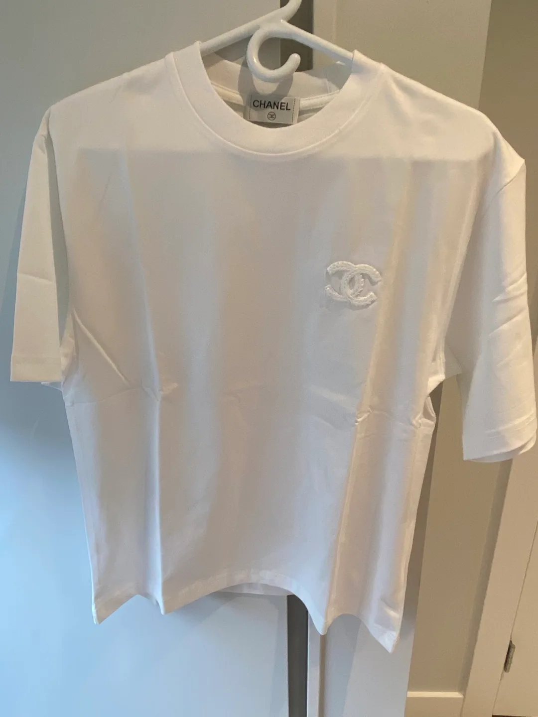 Chanel White T-Shirt thumbnail