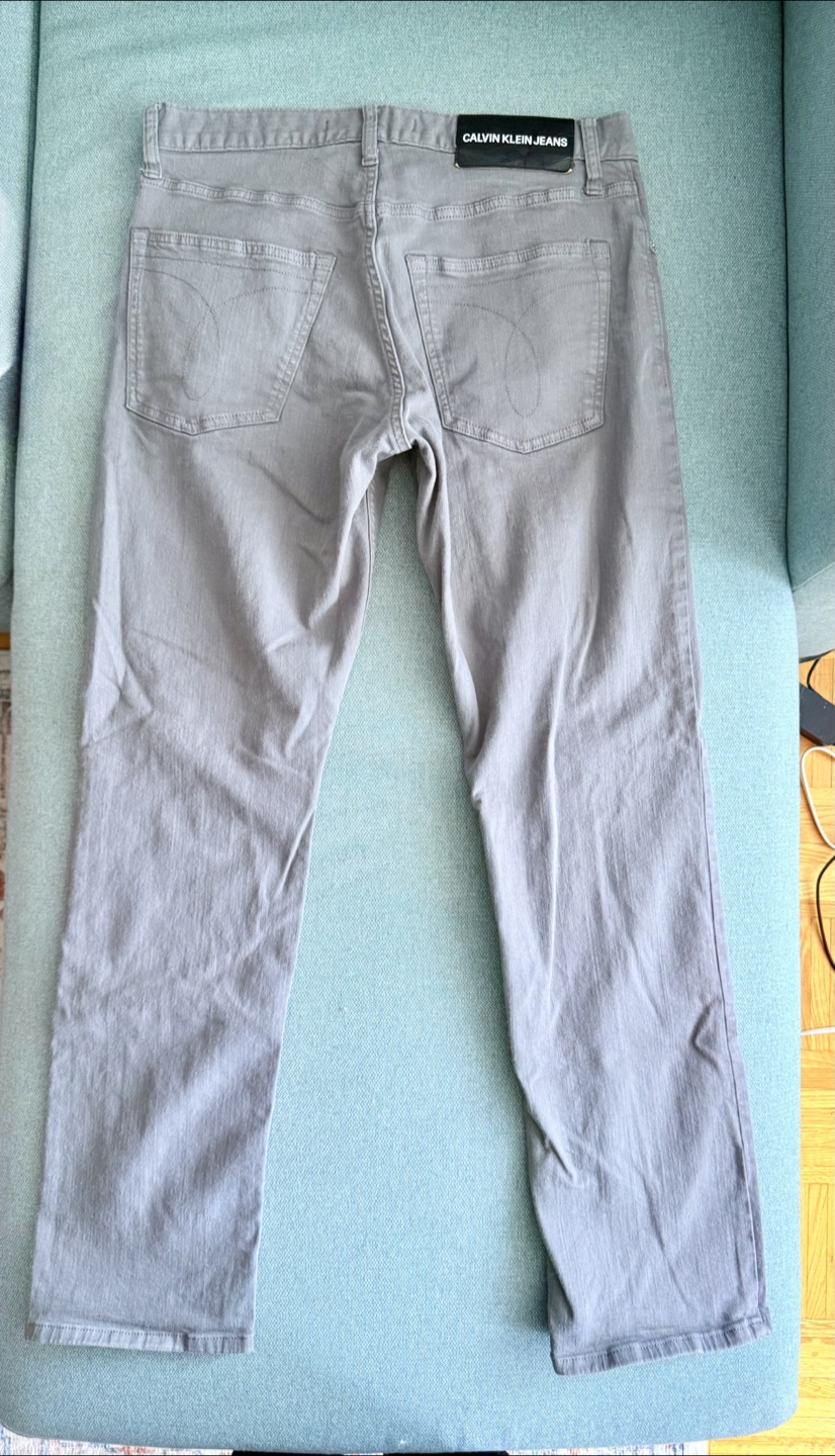Set of 2 Men’s Jeans/Chinos - US Size 32 - photo 4