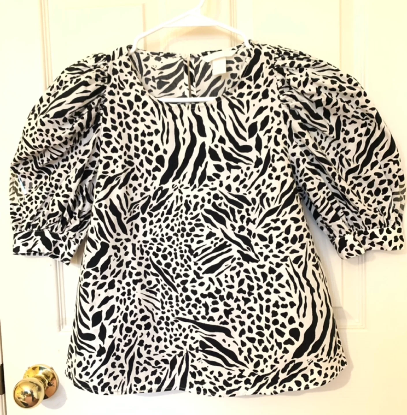 H&M Animal Print Blouse thumbnail