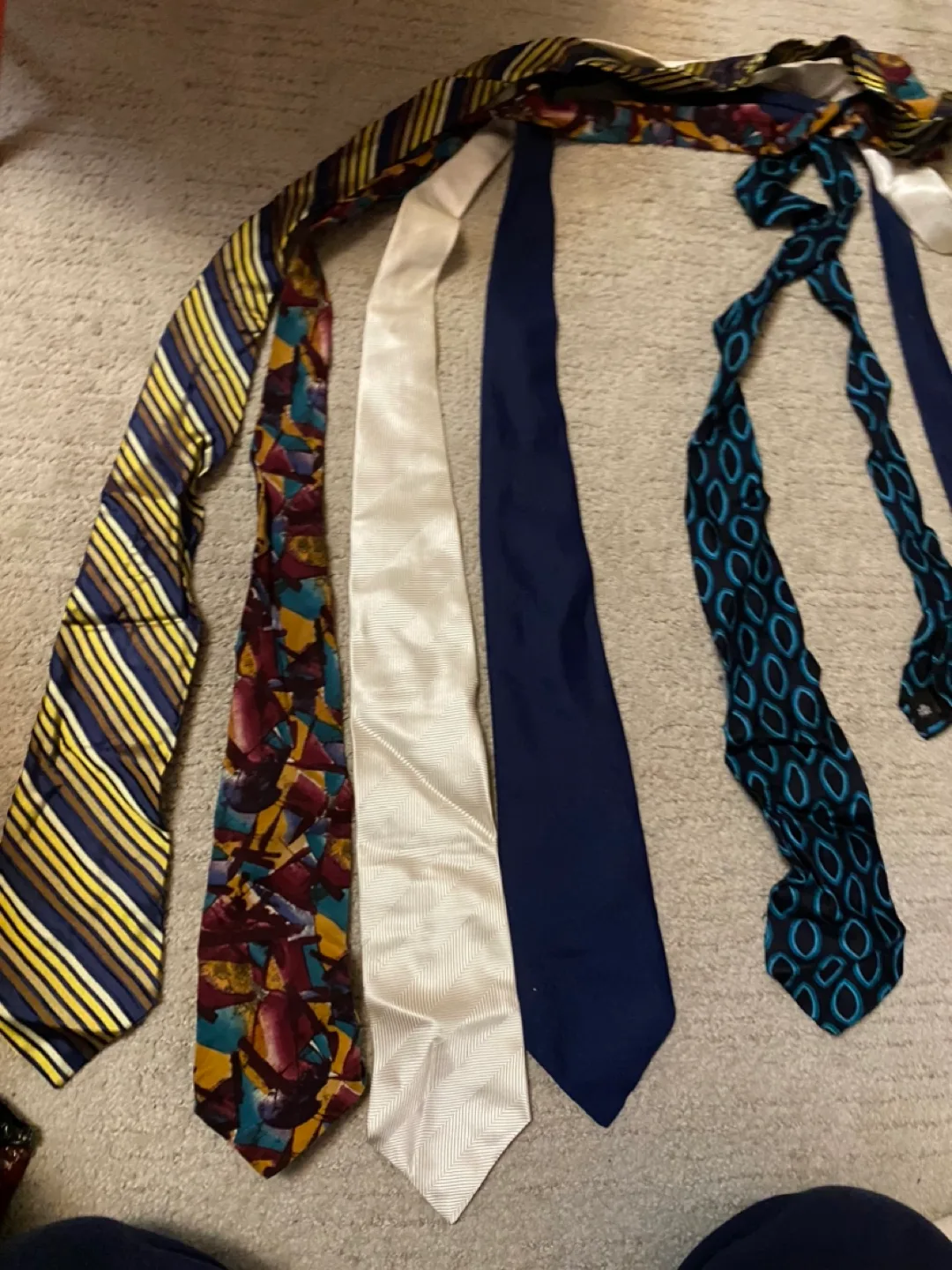 Assorted Men's Ties - ‼️ SALE $4 TIES thumbnail