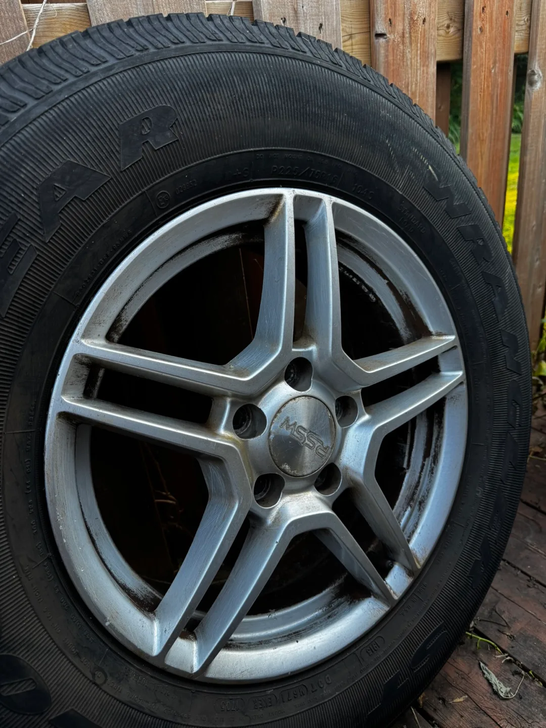 Set of BFG Radial Long Trail T/A Tires image indicator(5)