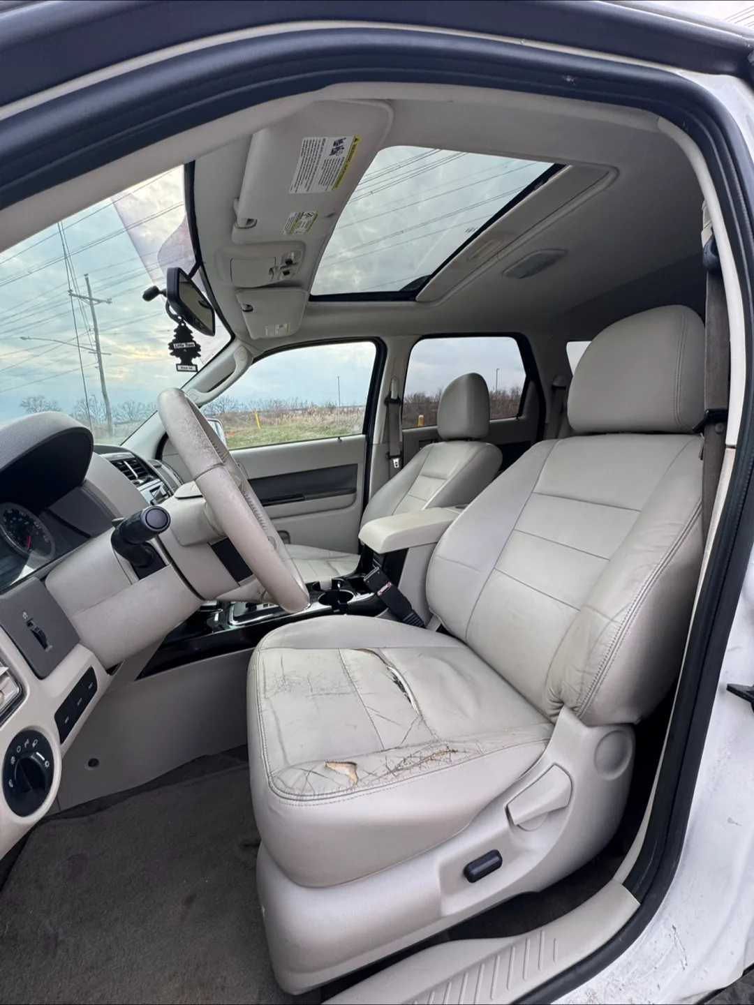 2009 Ford Escape Hybrid Limited image indicator(9)