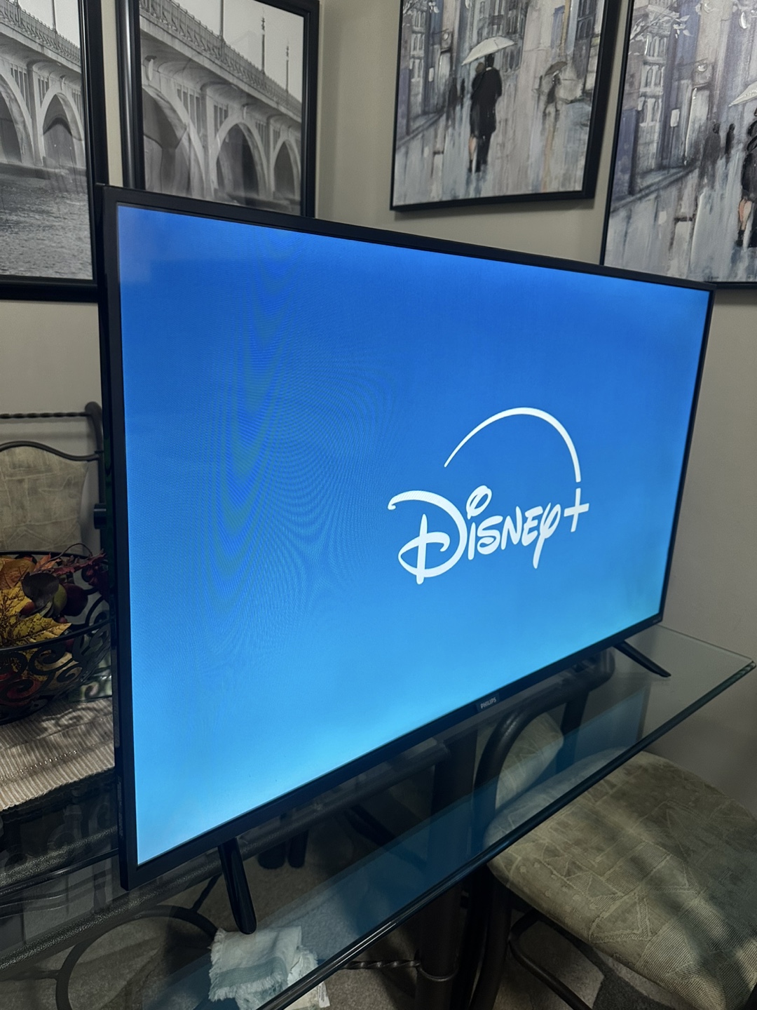 43-Inch Roku Smart TV – Like New! - photo 4