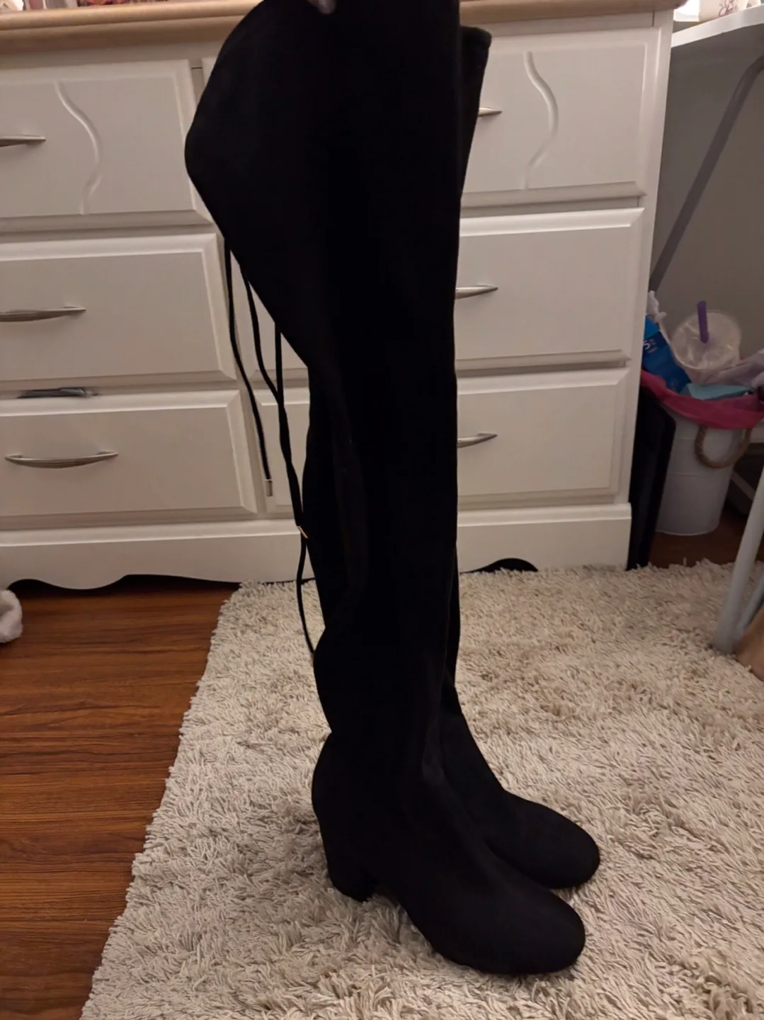 Black Thigh High velvet Boots image indicator(2)