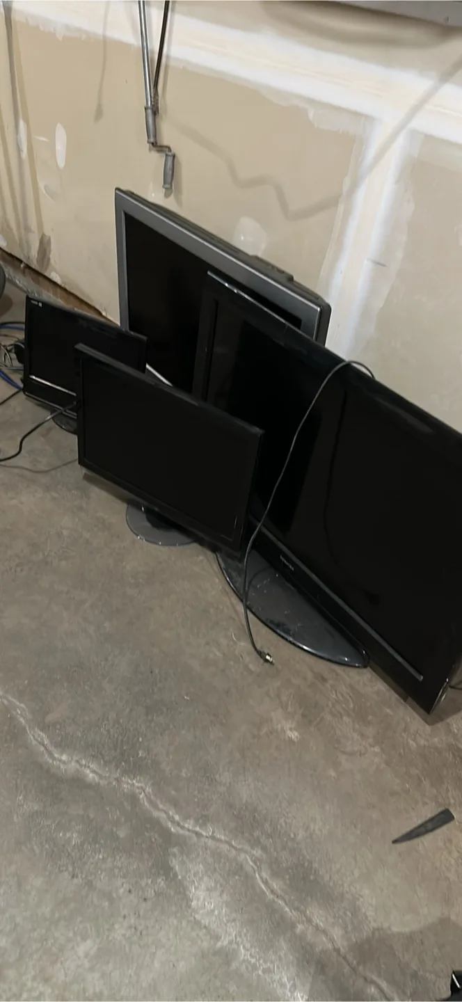 Mixed Lot of TVs thumbnail
