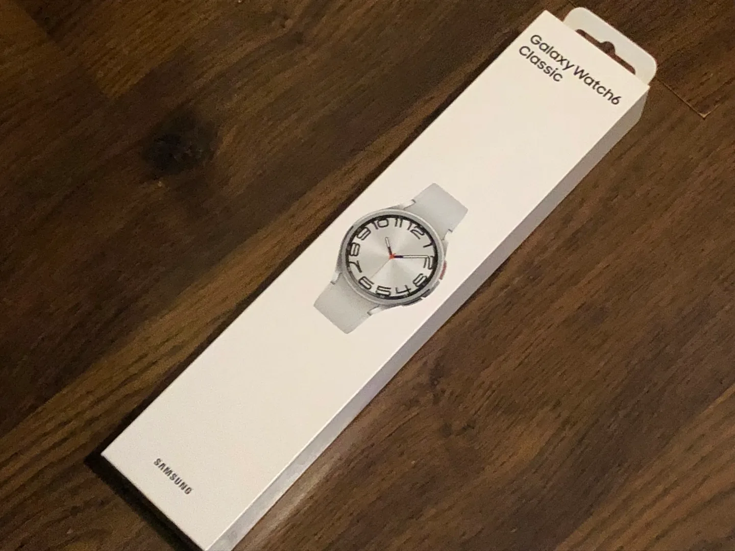 Samsung Galaxy Watch6 Classic Smartwatch - New in Box 47mm LTE thumbnail