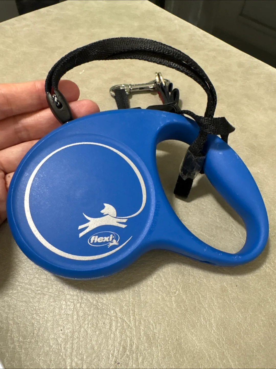 Flexi Retractable Dog Leash - Blue #freecycle thumbnail