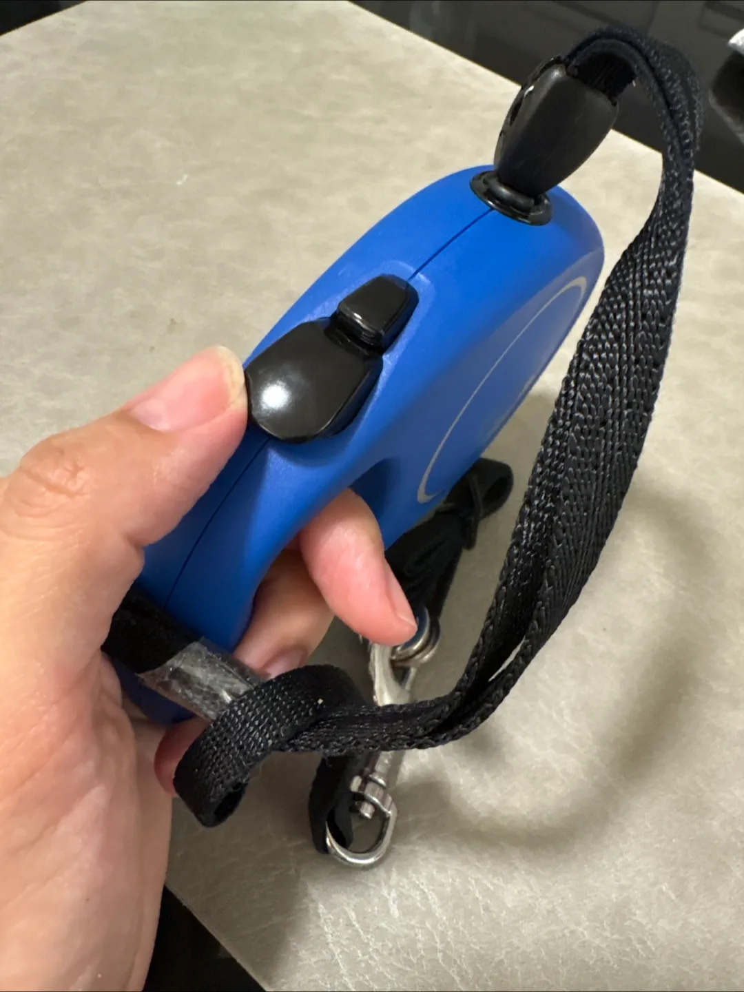 Flexi Retractable Dog Leash - Blue #freecycle image indicator(3)