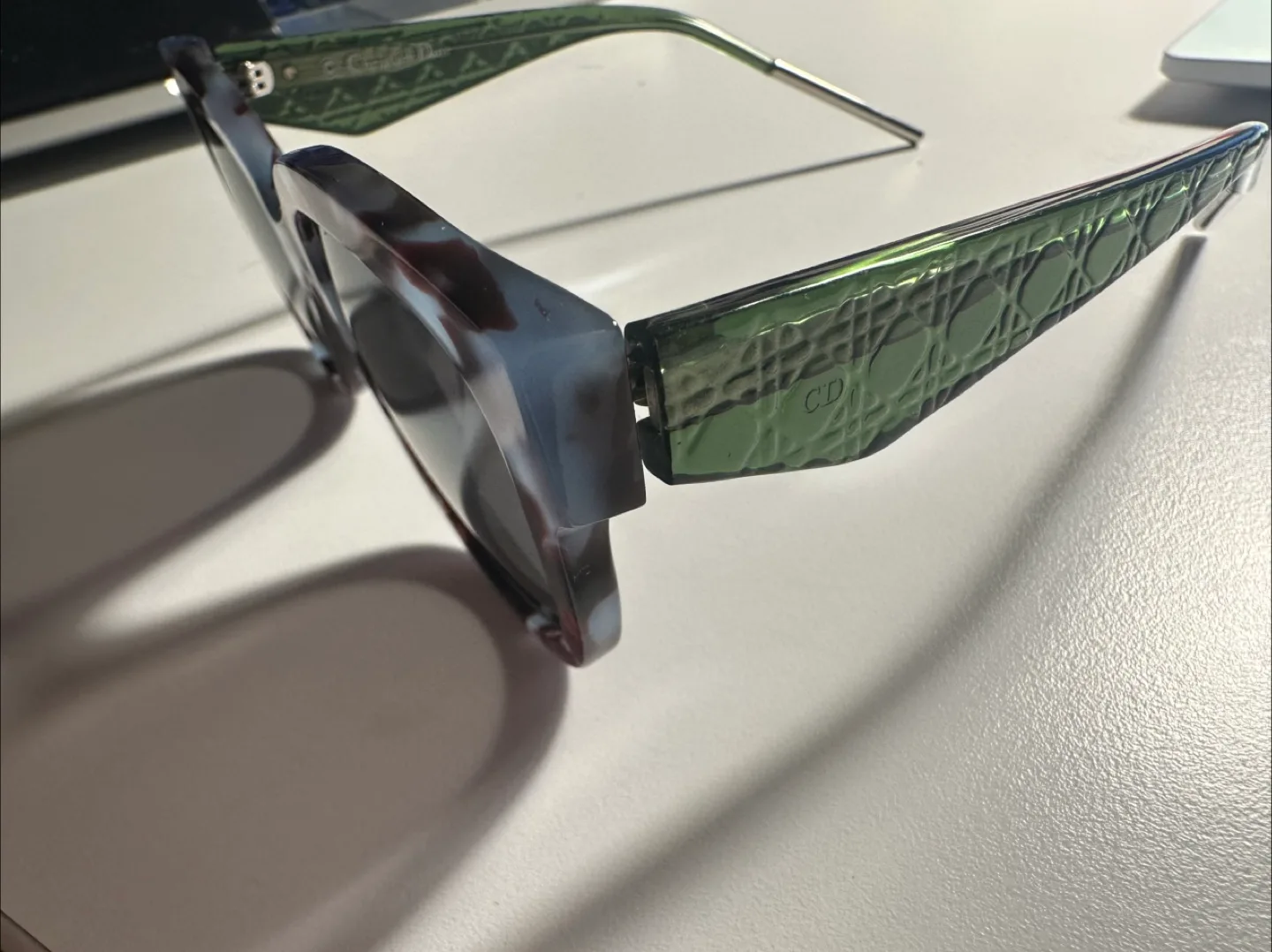 Christian Dior Sunglasses- free delivery image indicator(2)