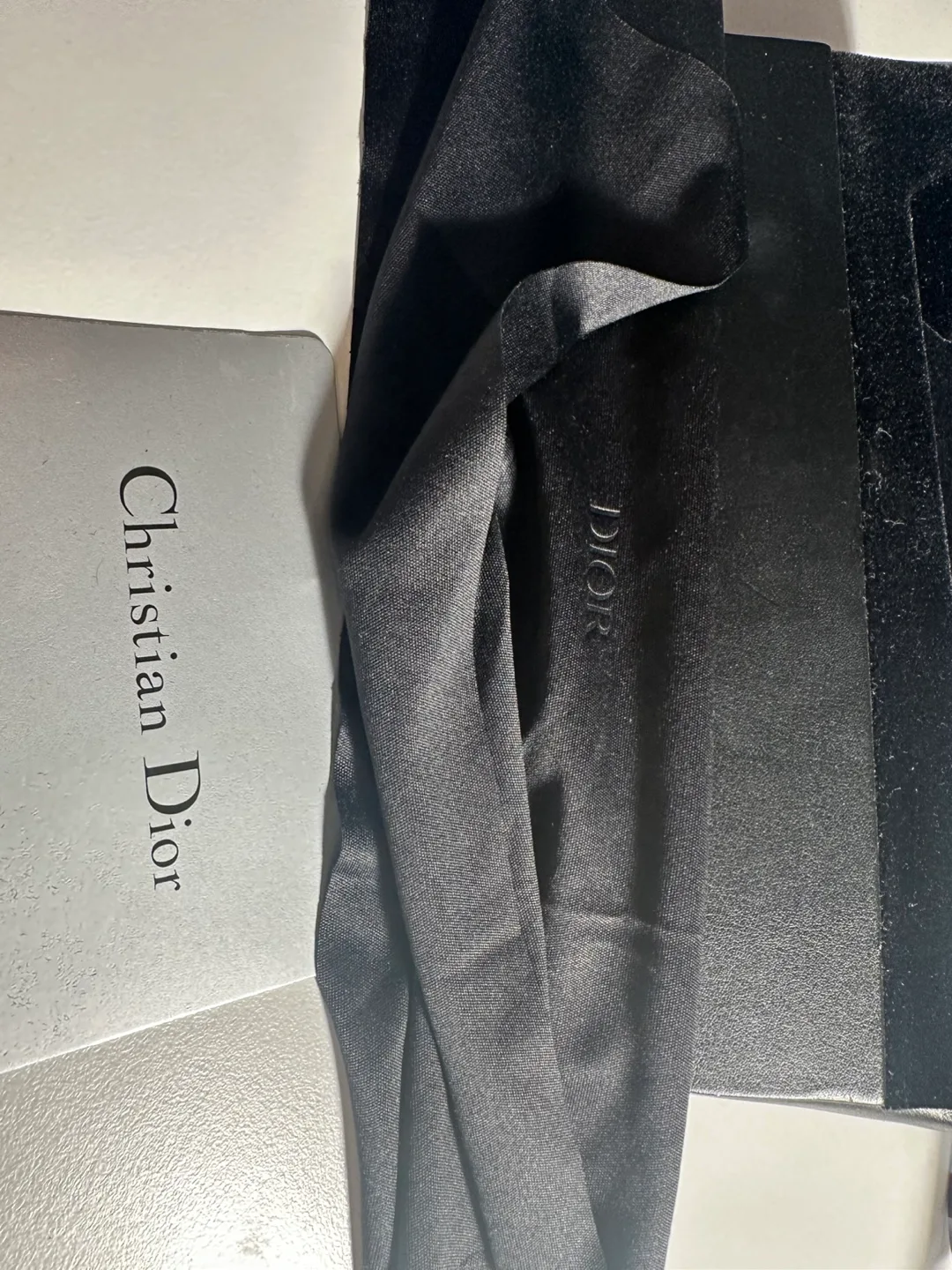 Christian Dior Sunglasses- free delivery image indicator(4)
