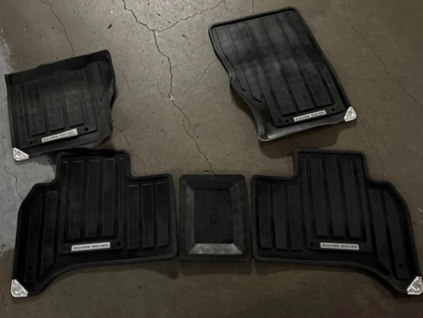 OEM Range Rover All Season floor mats 2013-2020 RR &RRS thumbnail