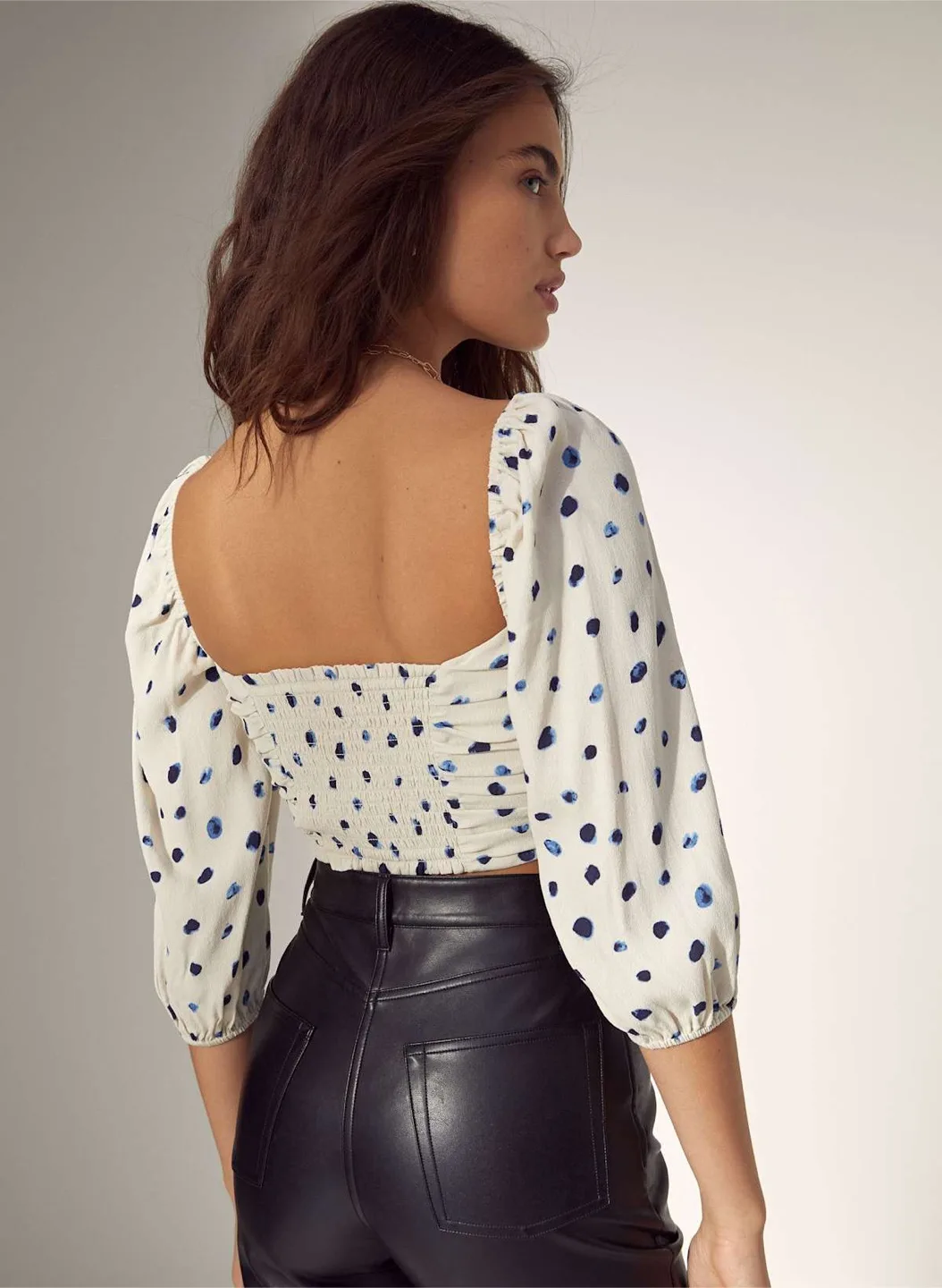 Wilfred ‘Lolita’ Blouse - Birch / Classic Navy image indicator(6)