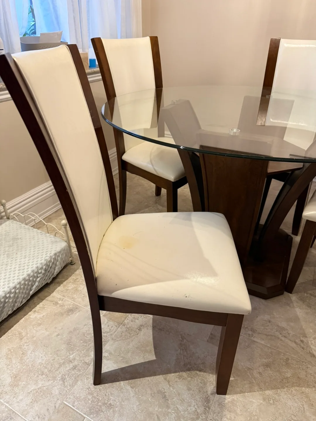 Glass Top Dining Table with 4 Chairs image indicator(2)