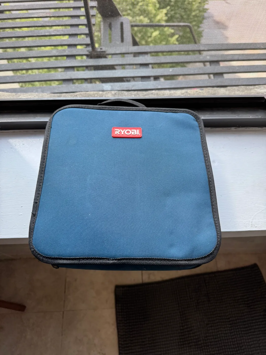 Anvil 12in Mitre Box with Saw & Ryobi Drill Set image indicator(3)