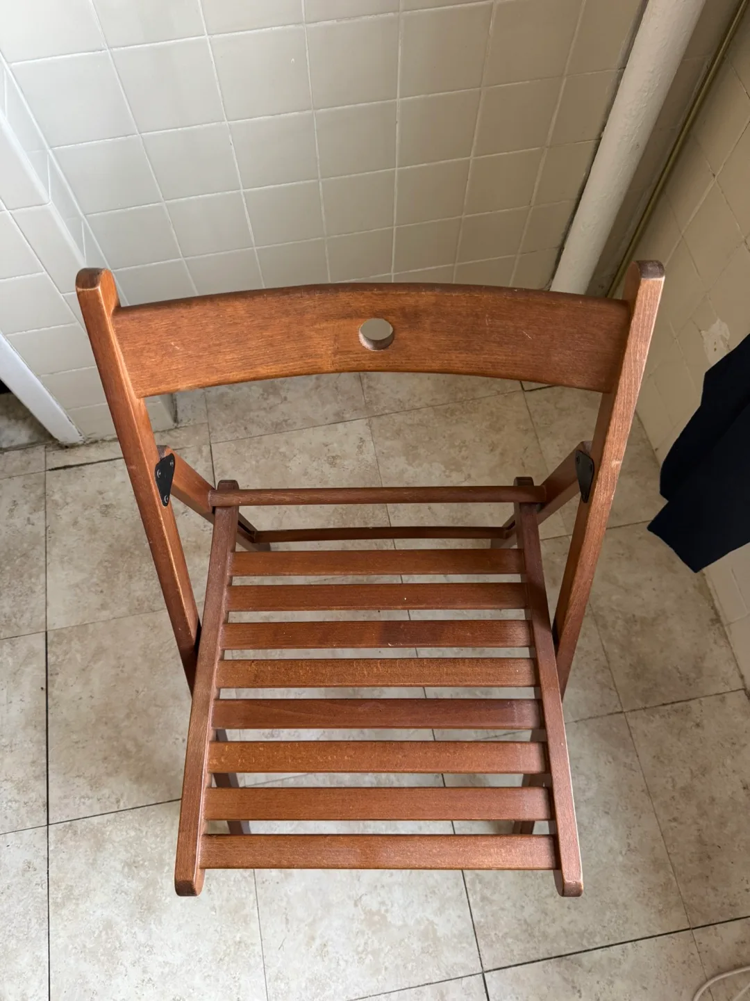 Wooden Folding Chair - Great Condition! image indicator(3)