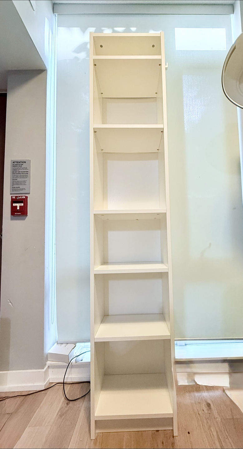 IKEA Billy Bookcase - White - 40x28x202 cm