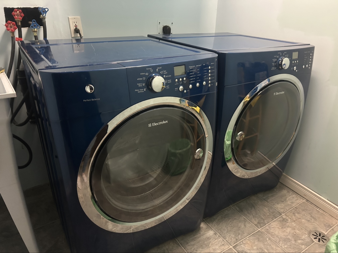 Electrolux Perfect Balance Washer - photo 3