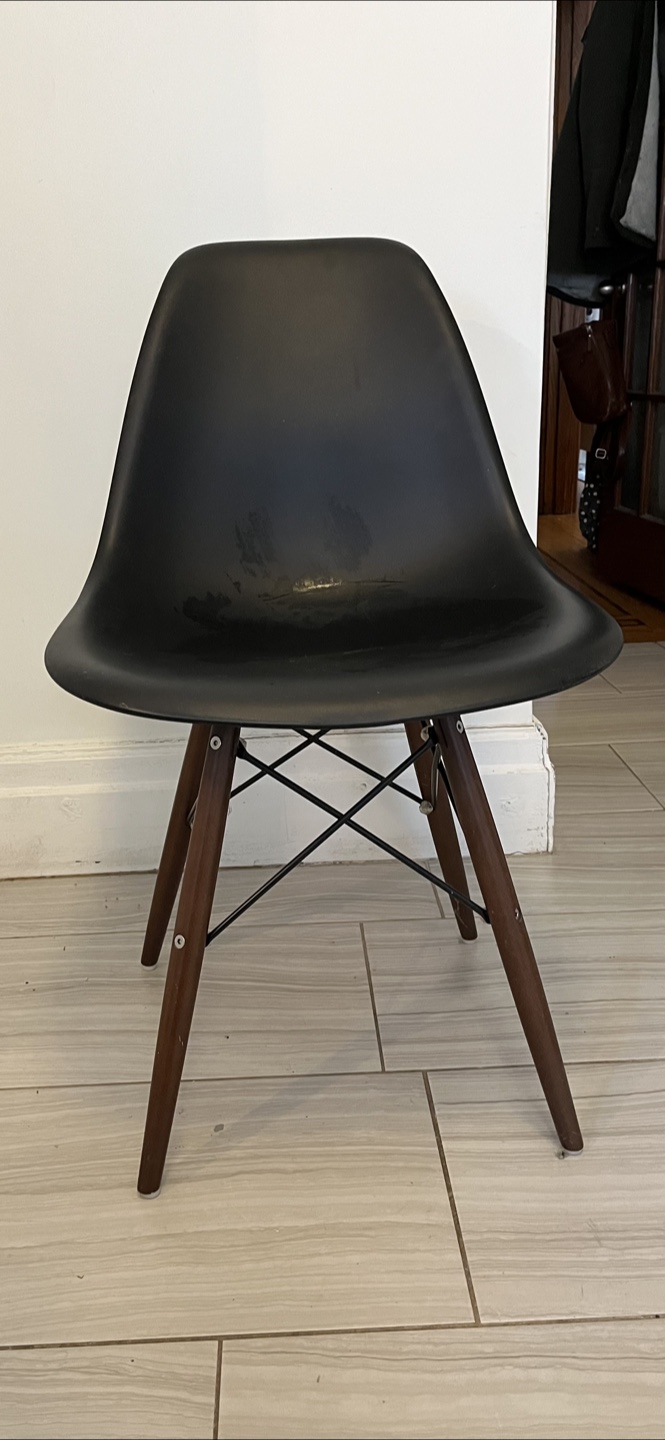 Mid century modern reproduction chairs, set of 4 - photo 2