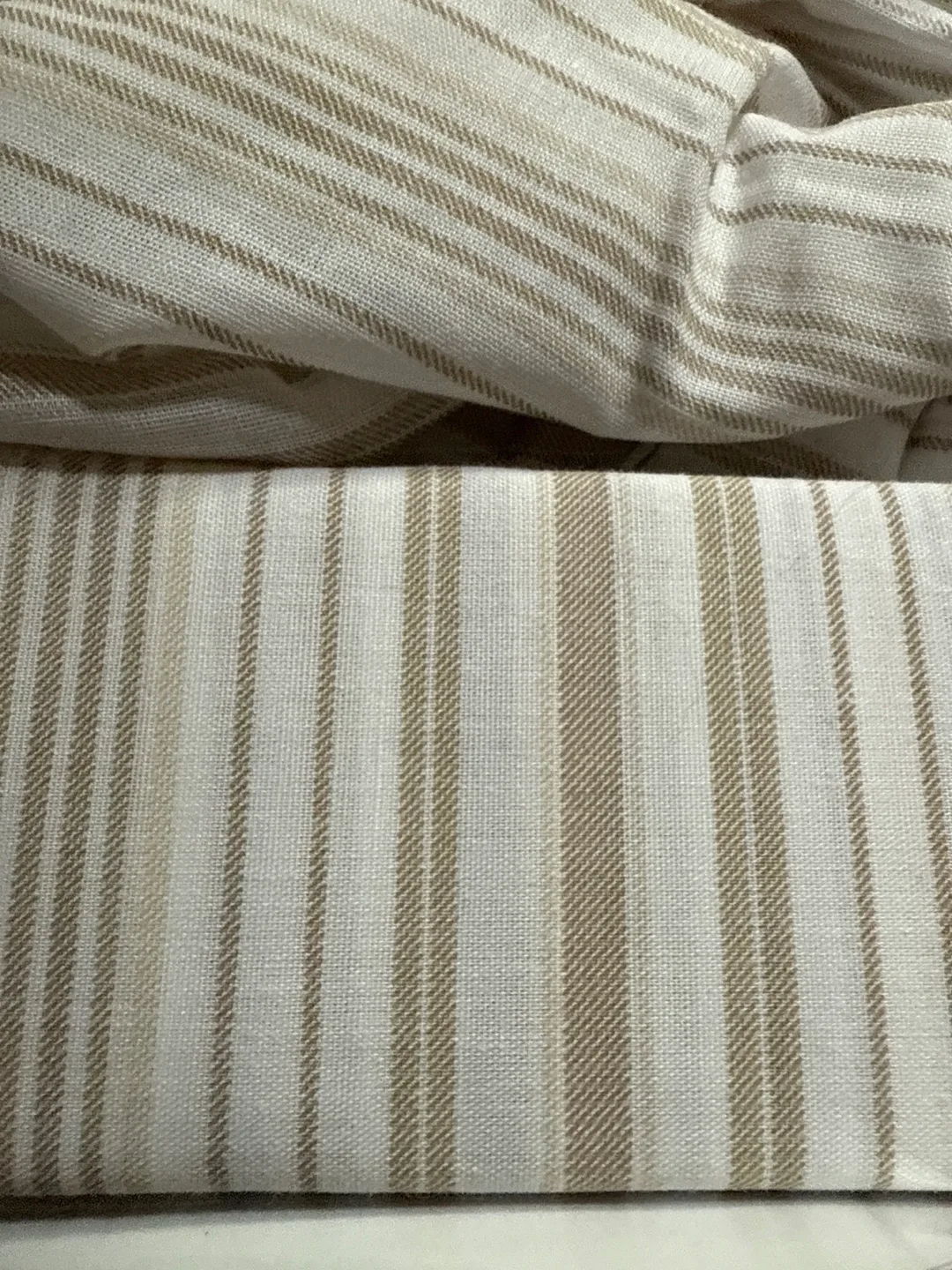 BRAND NEW Kirkland Signature 2-Piece Queen Sheet Set - New image indicator(2)