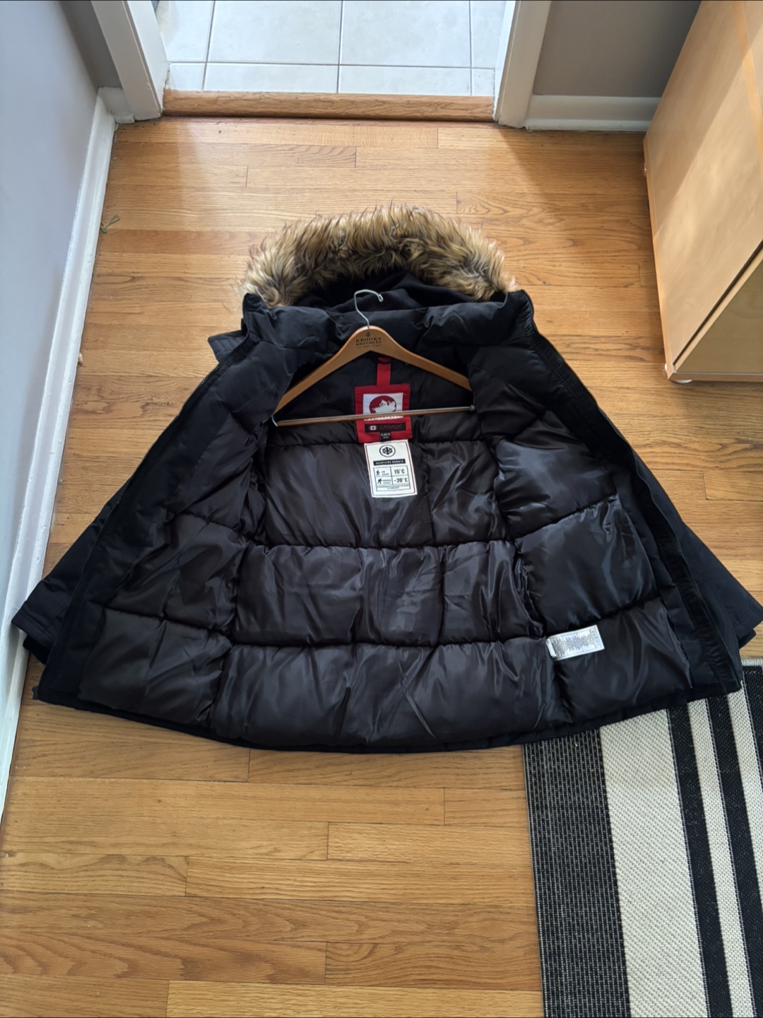 Men’s Nobis Black Down Parka - photo 3