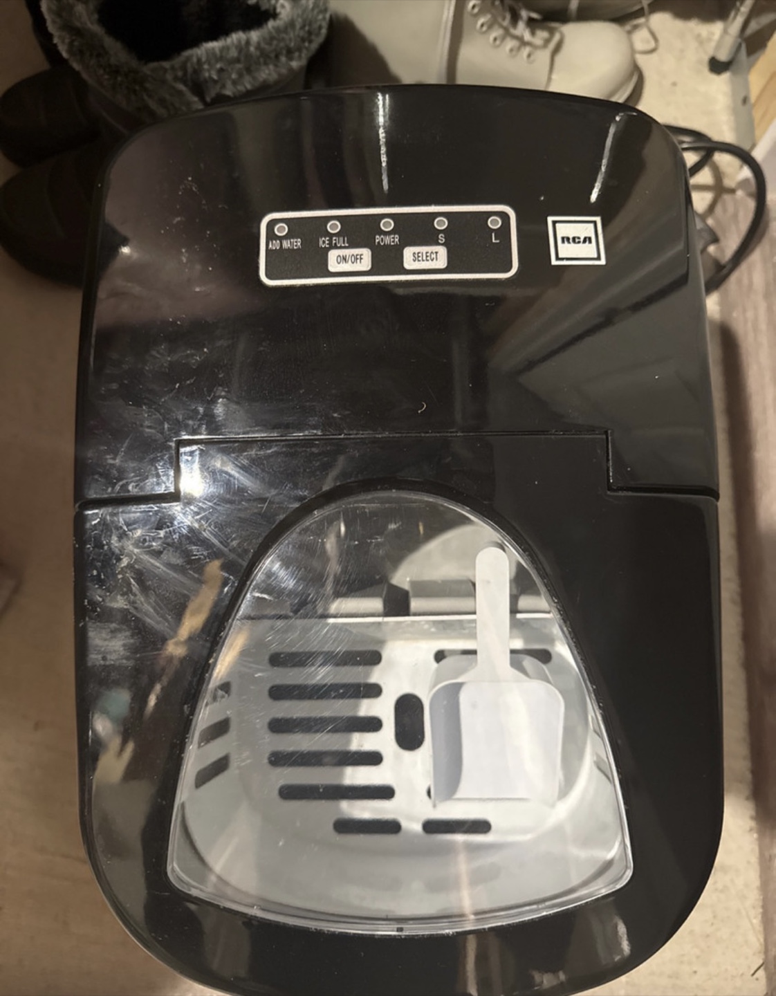 RCA Ice Maker - photo 3