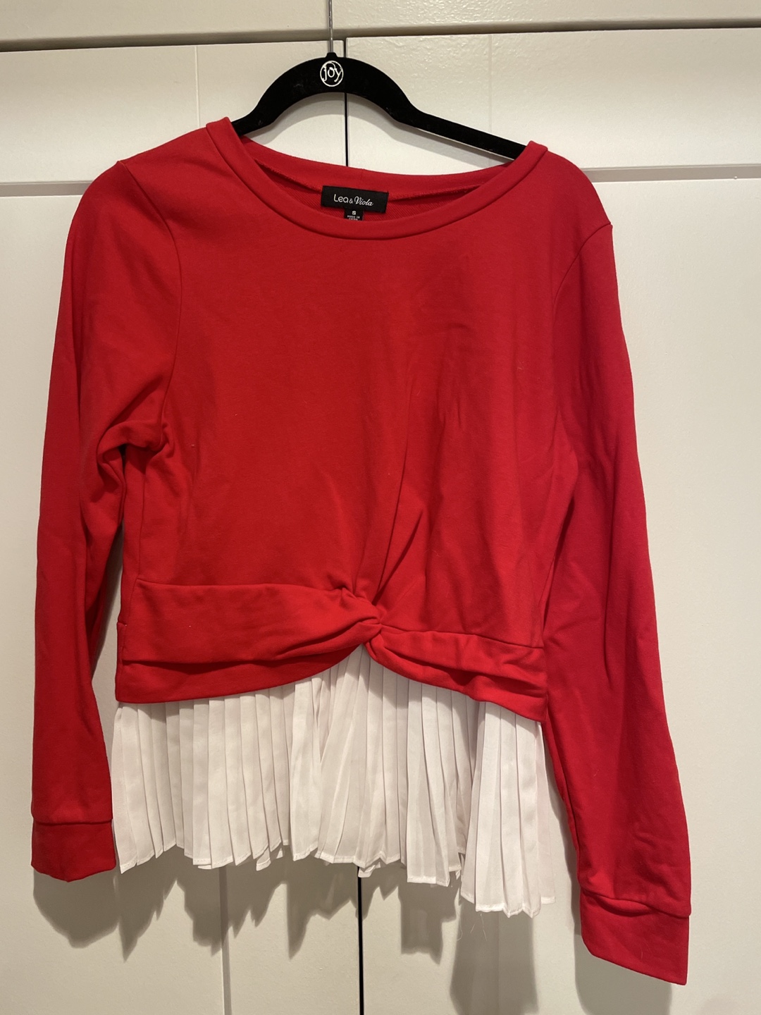 #freecycle Lea & Viola Red/White Pleated Top - Size S