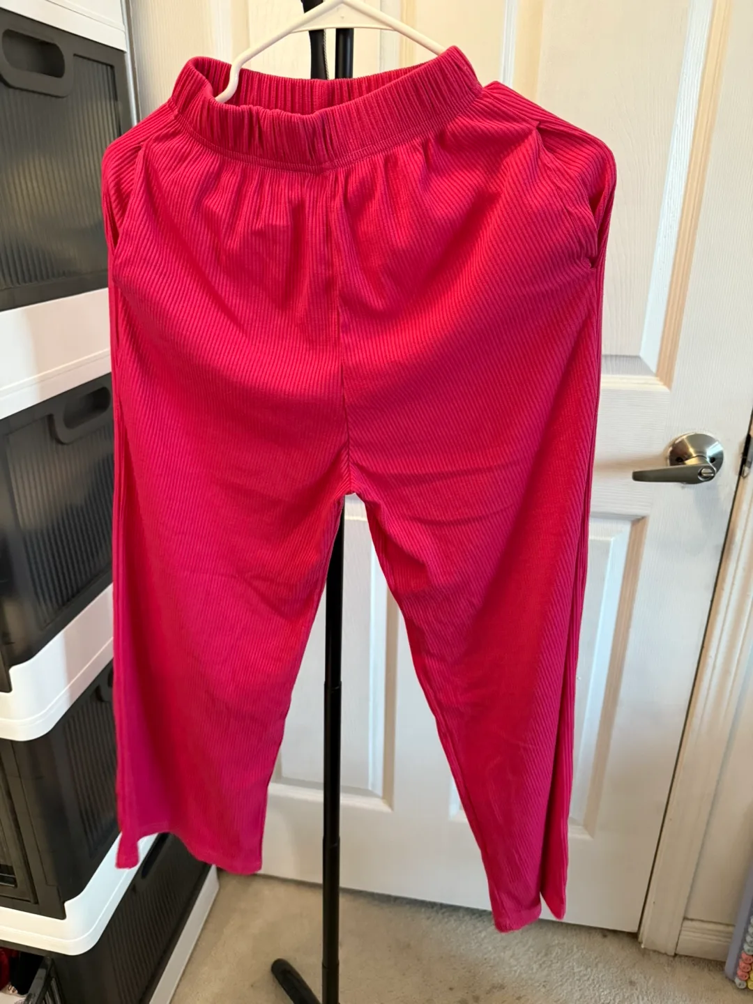 Minions Black T-shirt & Pink Pants Set image indicator(2)