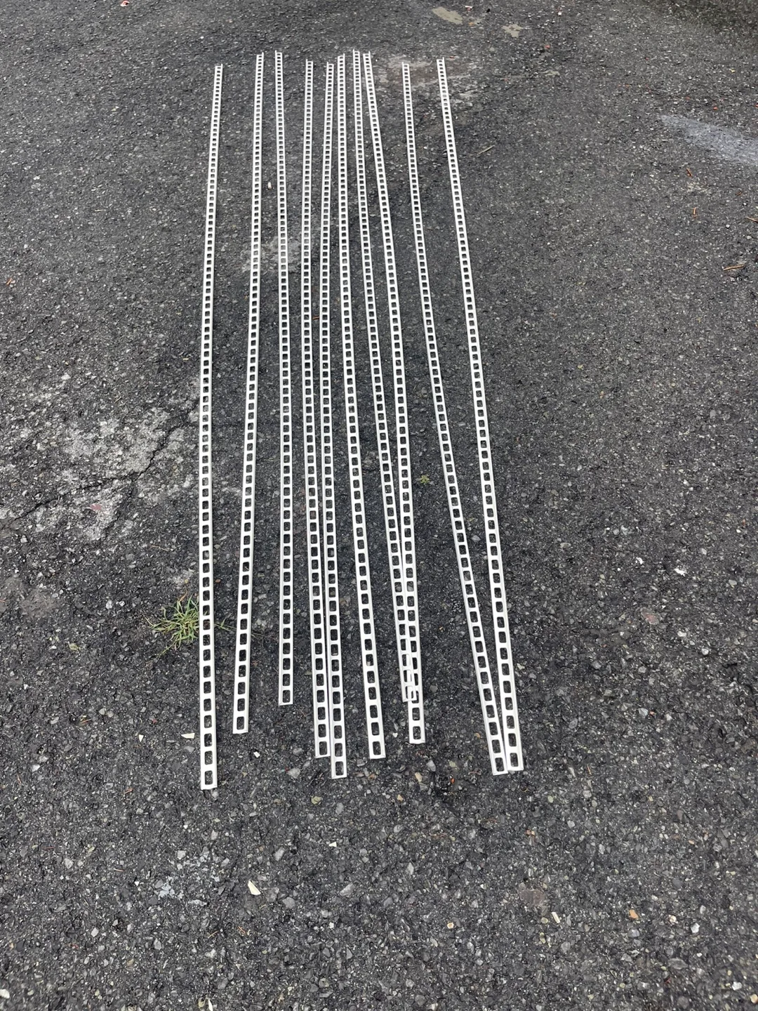 Flat tile edge plastic thumbnail