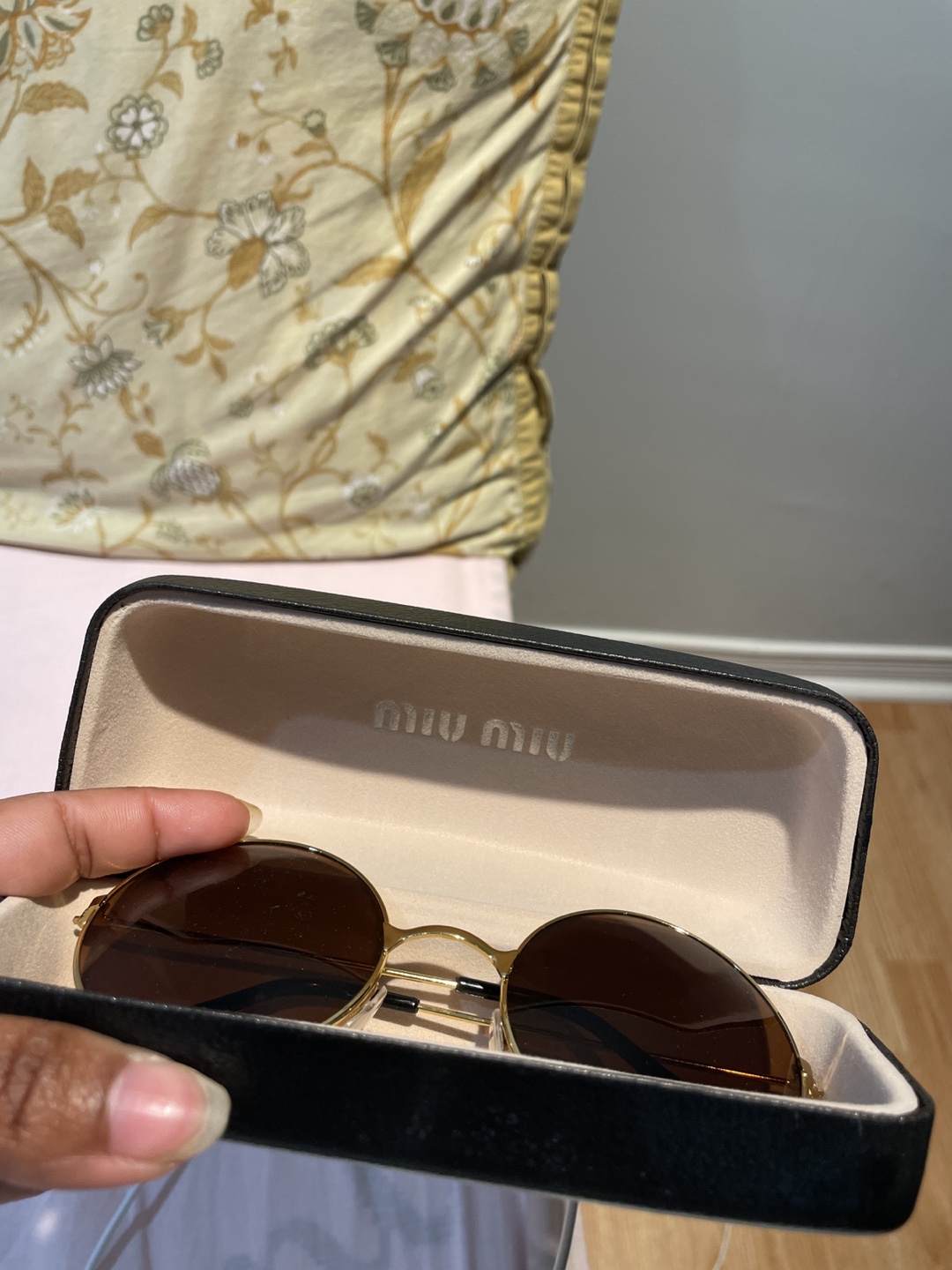 Miu Miu Gold Framed Sunglasses - photo 4