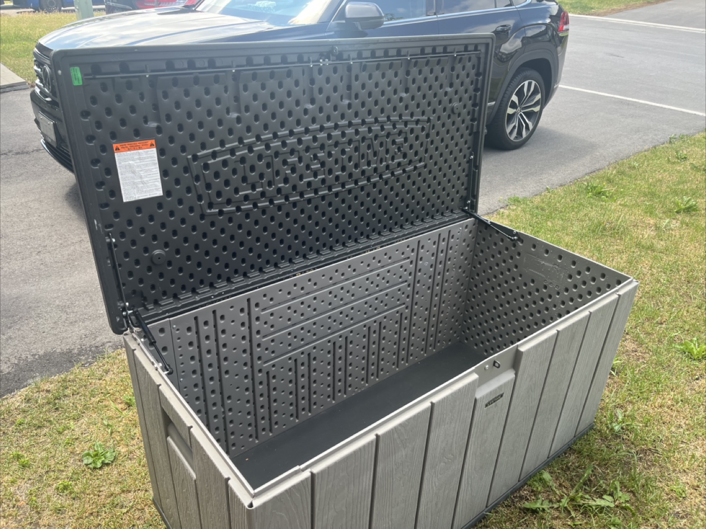 Lifetime Deck Storage Box 150 gallon - photo 5