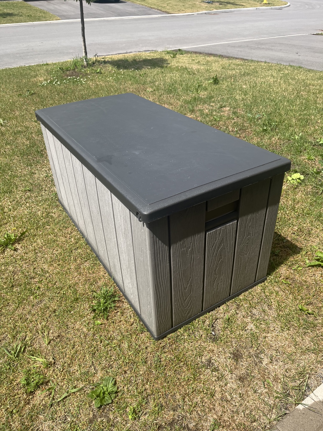 Lifetime Deck Storage Box 150 gallon - photo 4