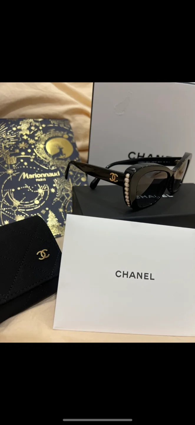 CHANEL Cat Eye Sunglasses - Black & Gold thumbnail