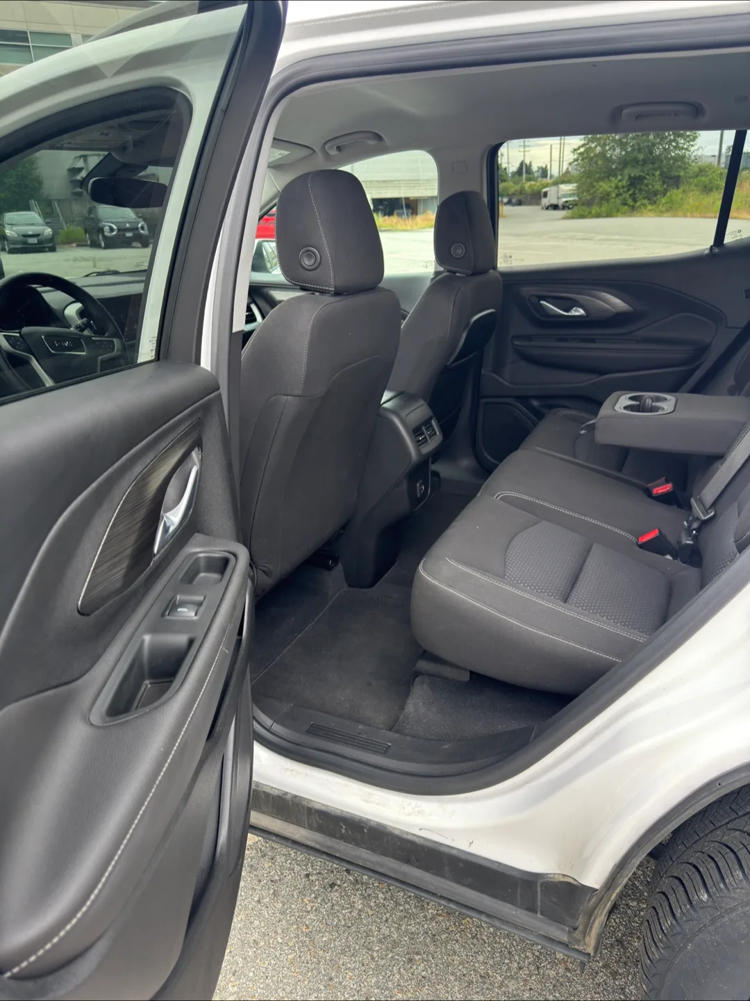 2022 gmc terrain sle clean title image indicator(9)