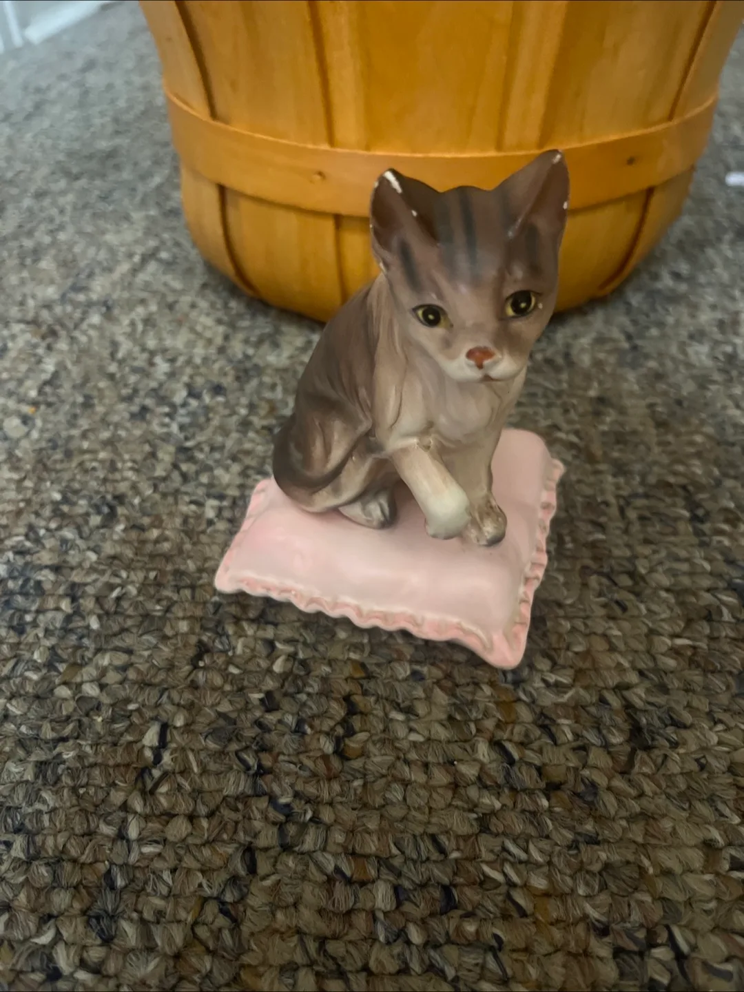 Vintage Japan Ceramic Cat Figurine thumbnail
