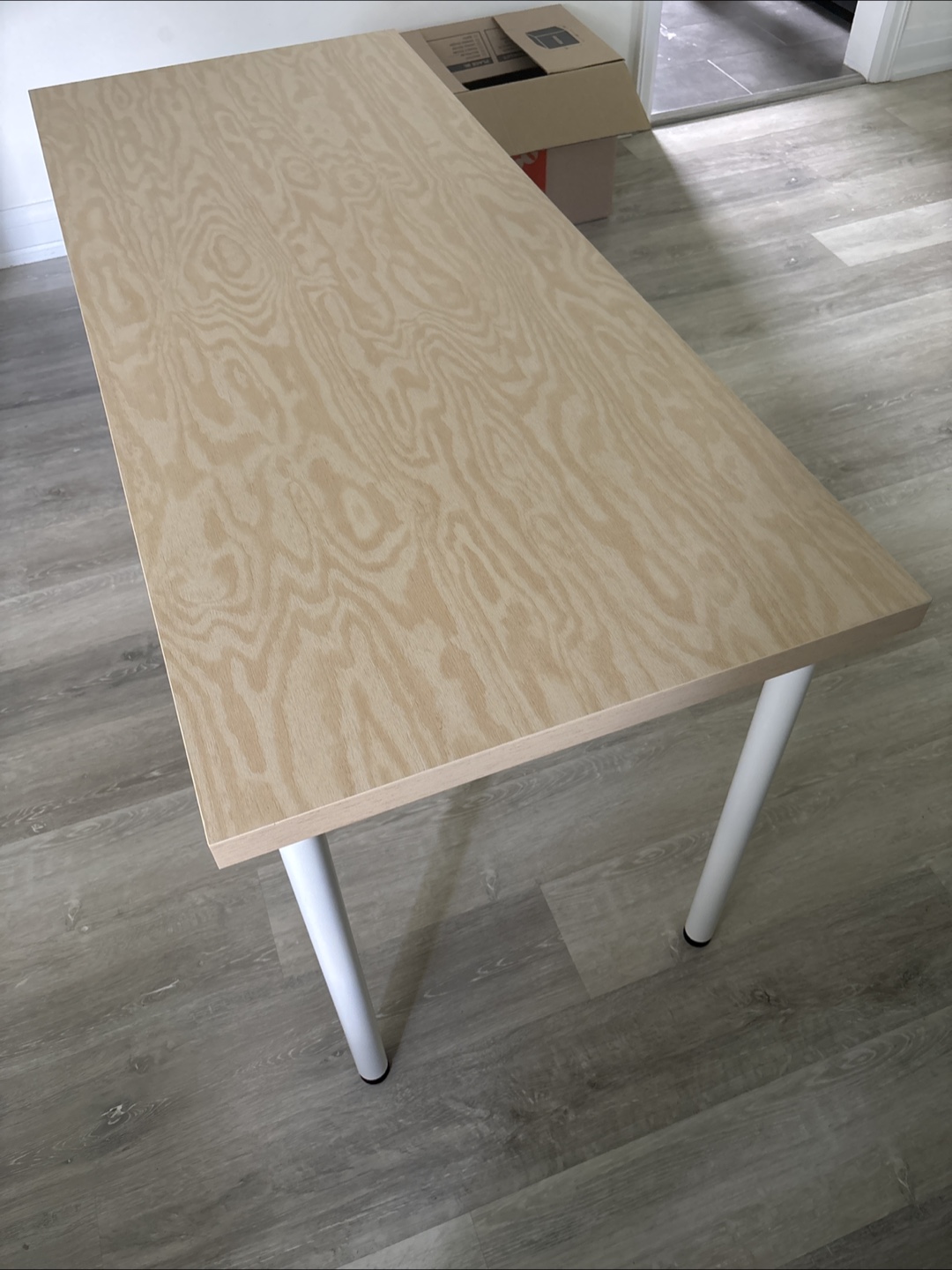 Ikea top table with white legs 140x60 - photo 2