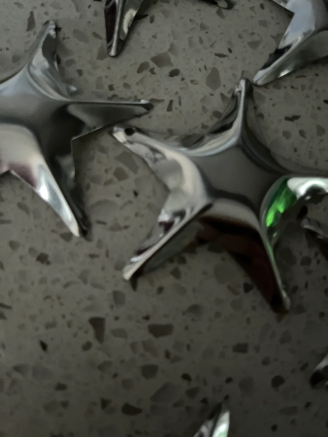 Tin Christmas Tree Stars with holes image indicator(3)