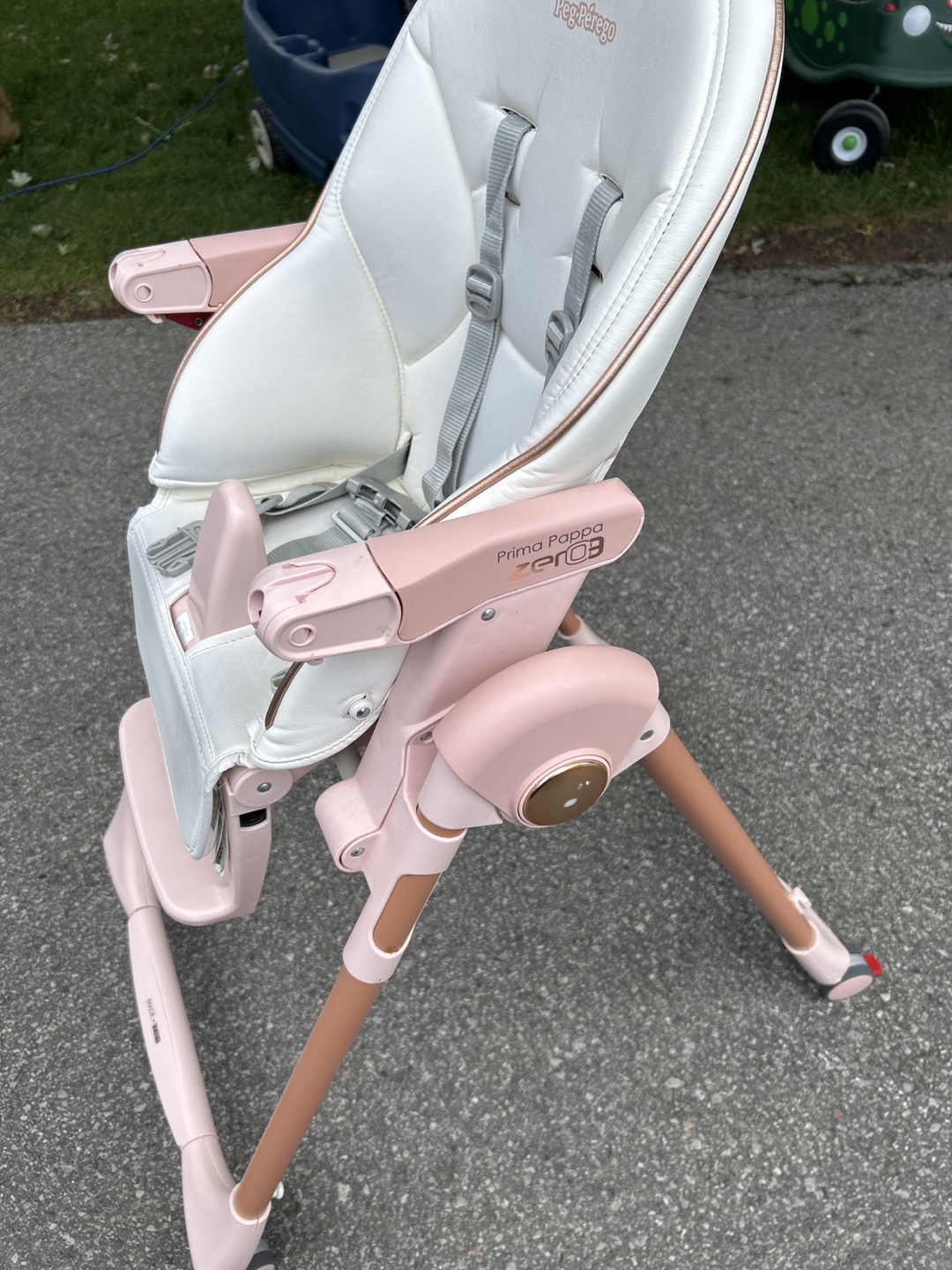 Peg Perego Prima Pappa Zero3 High Chair - Pink/White - photo 4