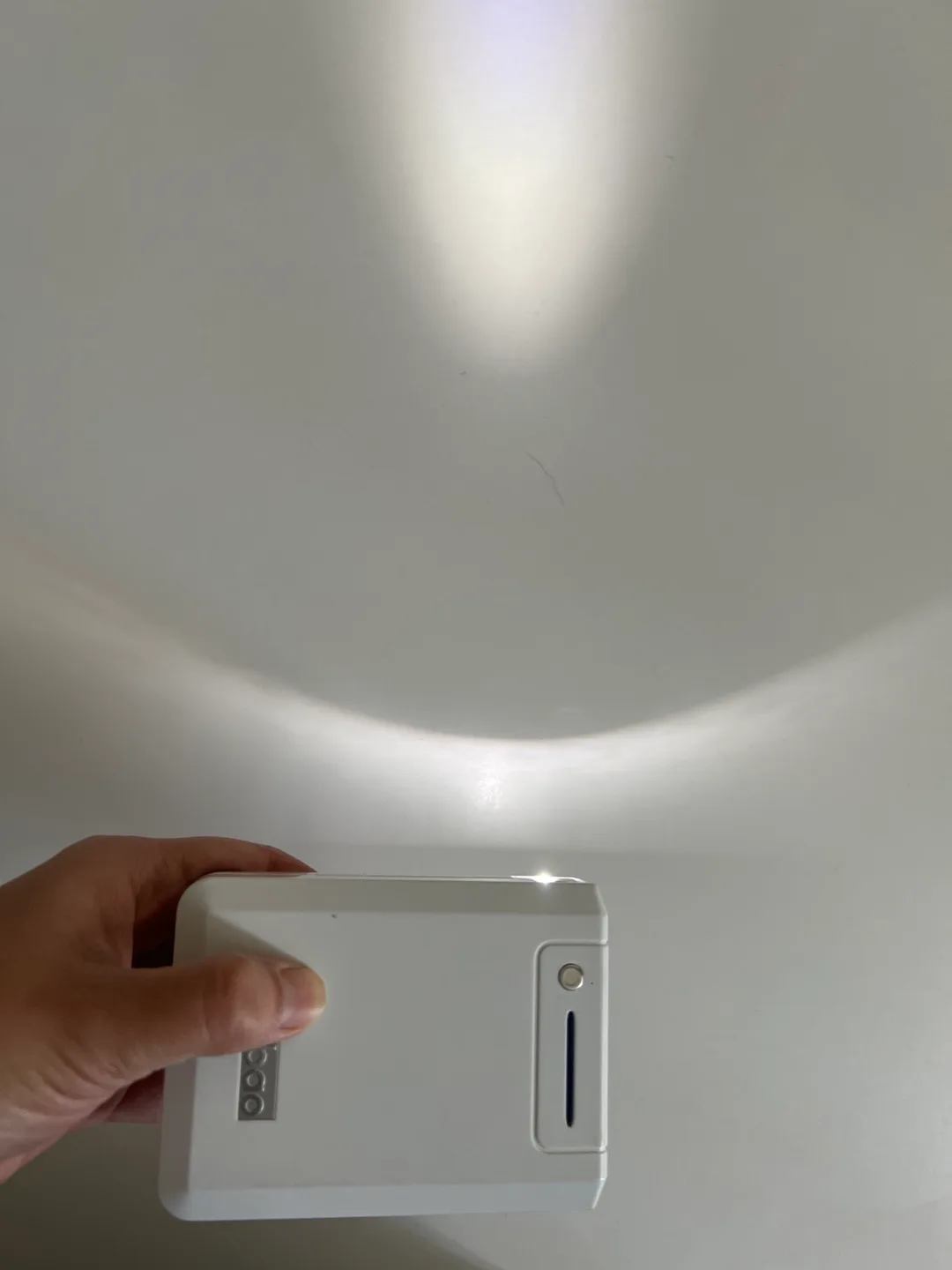 Battery pack with flashlight function image indicator(3)