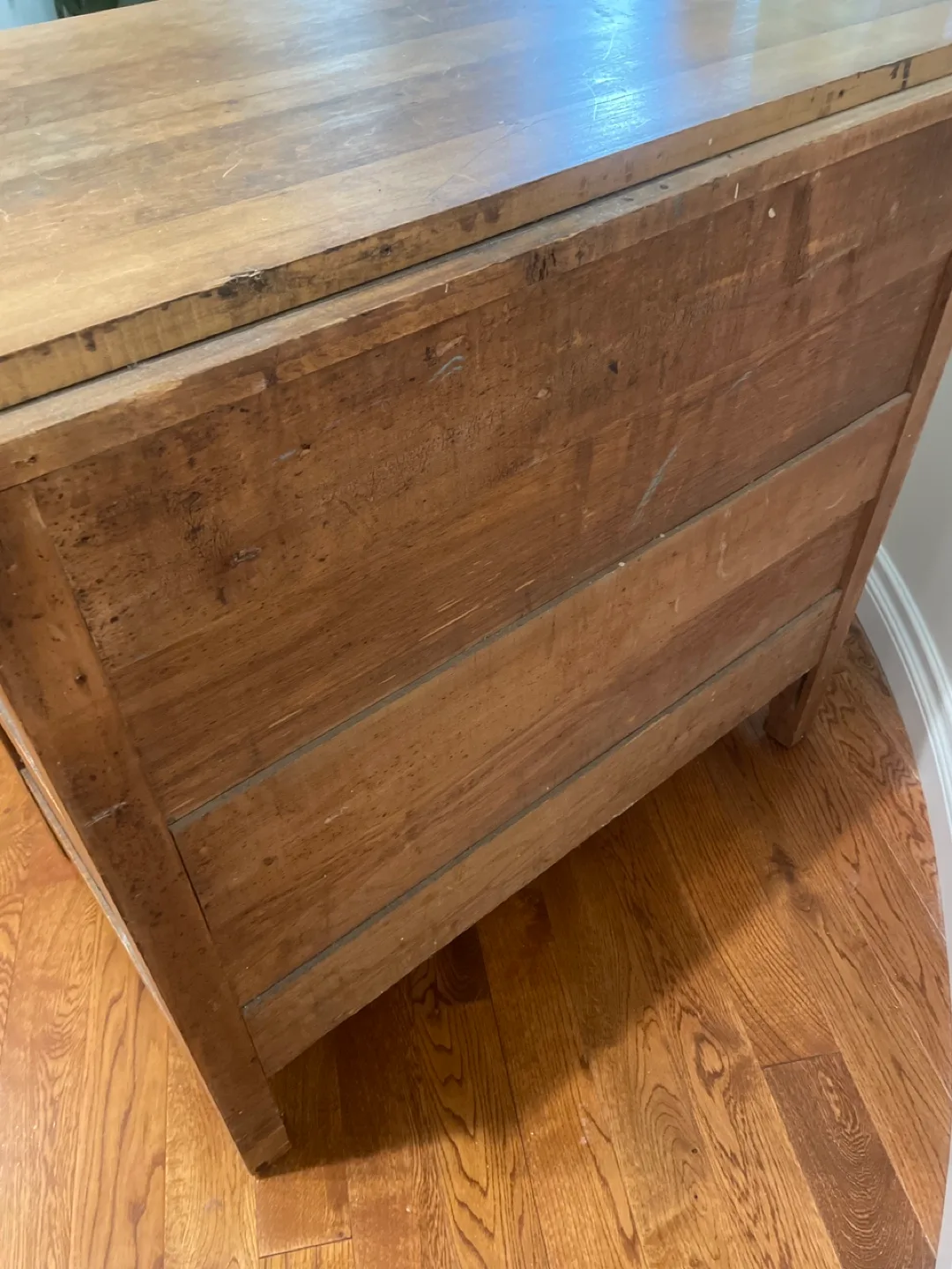 Wooden 3-Drawer Dresser image indicator(4)