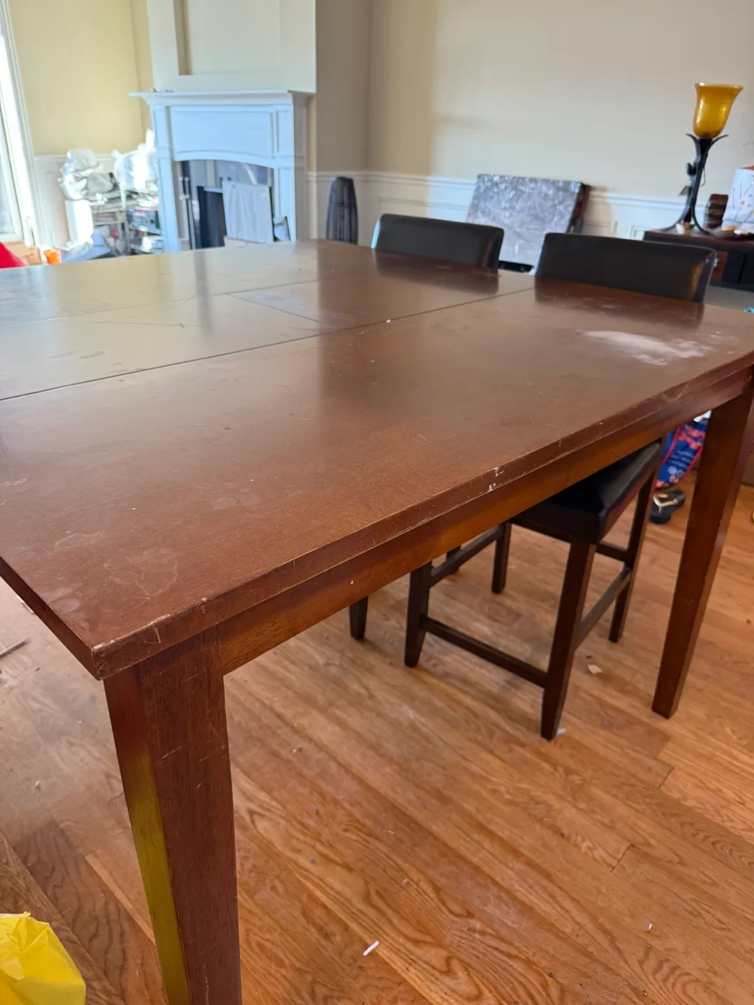 Used Expandable Wood Dining Table + 4 chairs thumbnail