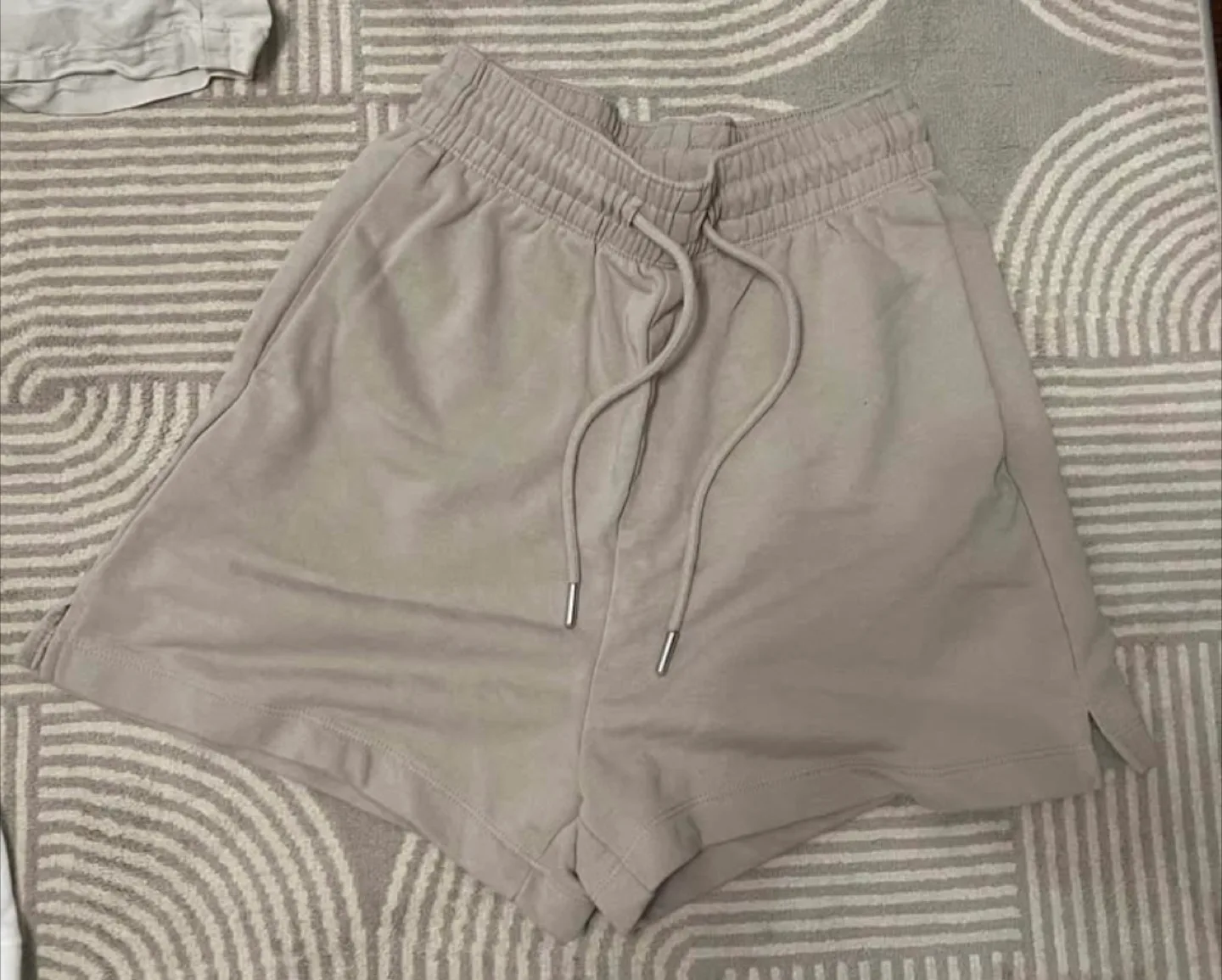 TNA Shorts - Size Small image indicator(2)