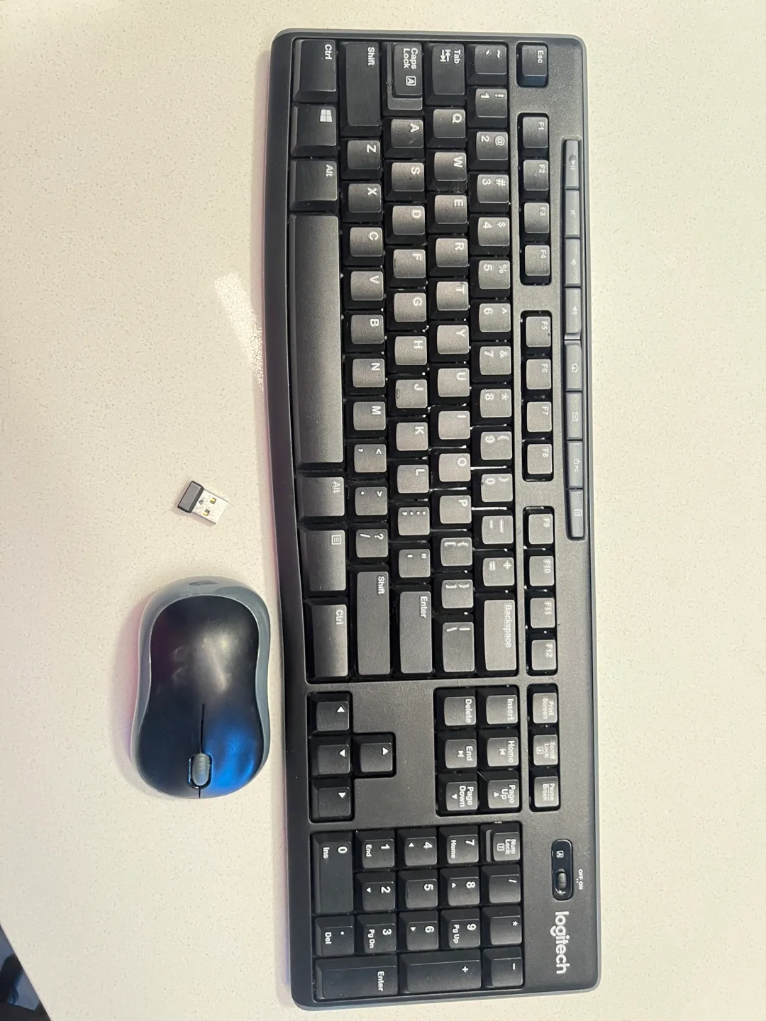 Logitech Wireless Keyboard and Mouse Combo #freecycle thumbnail