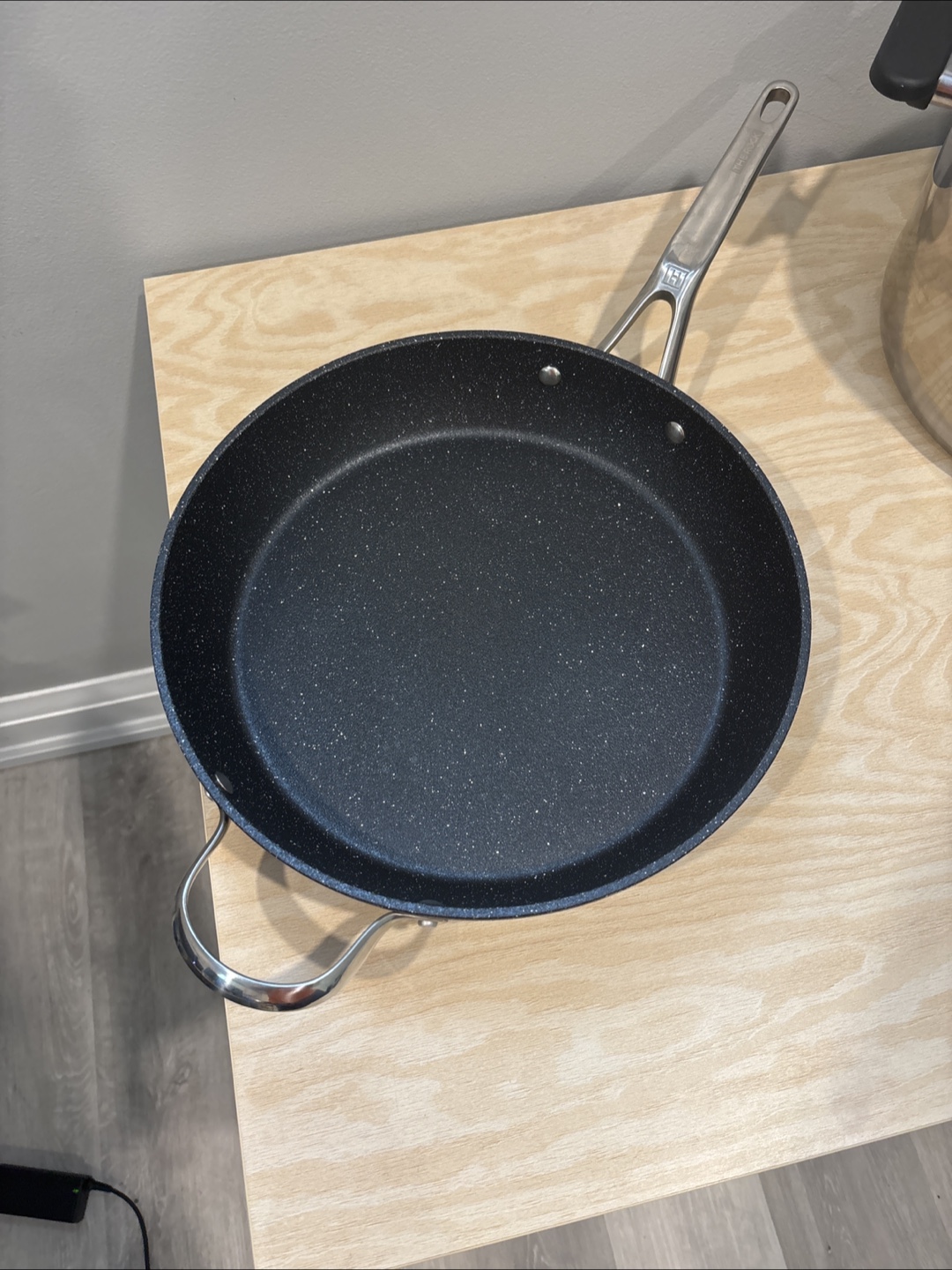 Pots, Pans, and Colander Set - photo 2