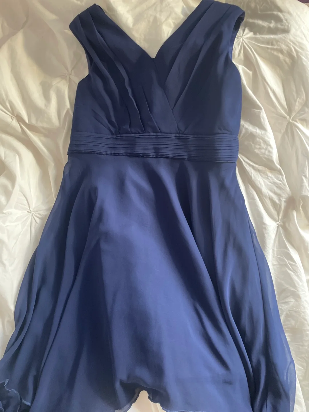 Blue dress thumbnail