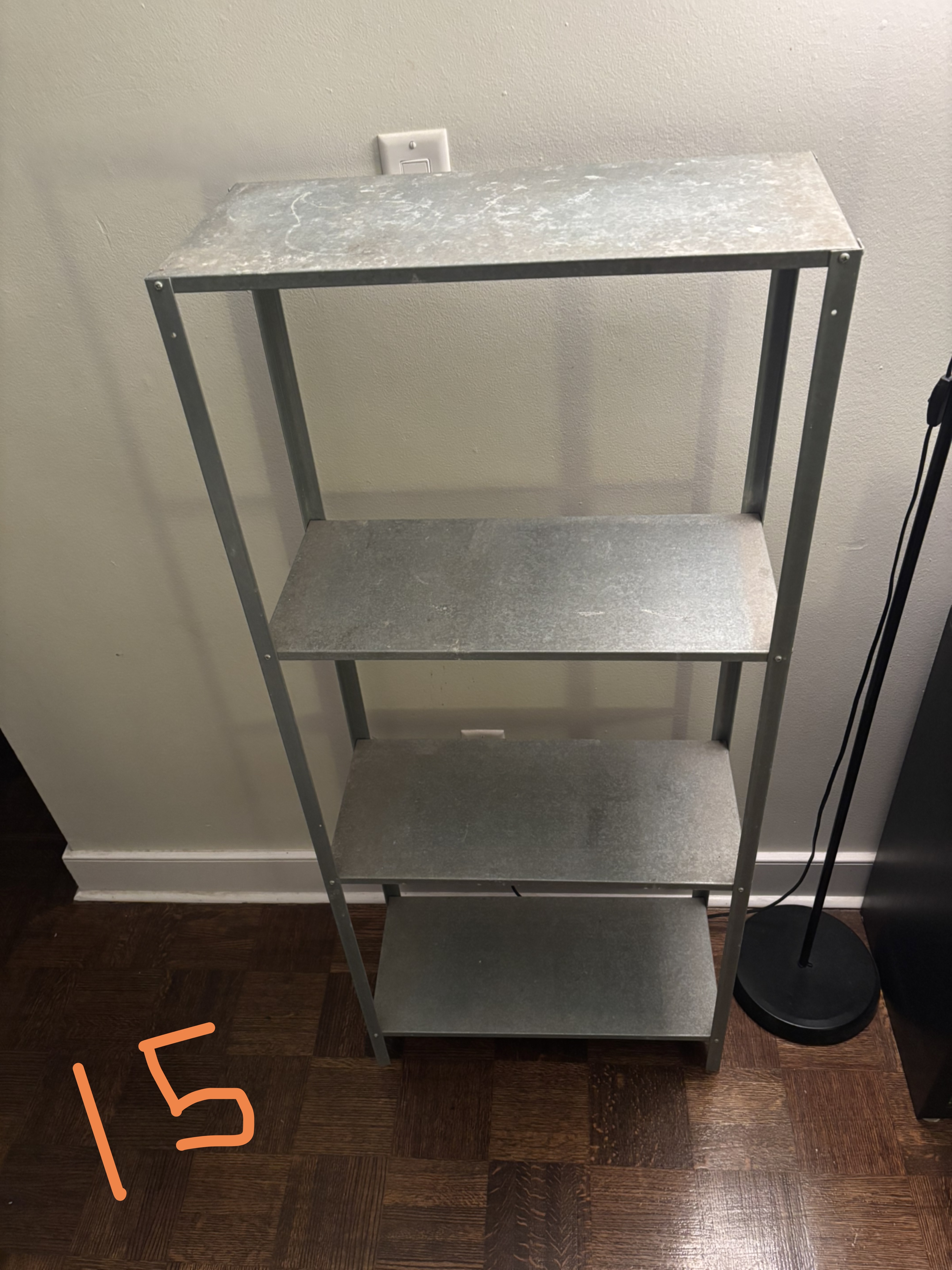 2 Metal Shelving Unit + free scented candles - photo 3