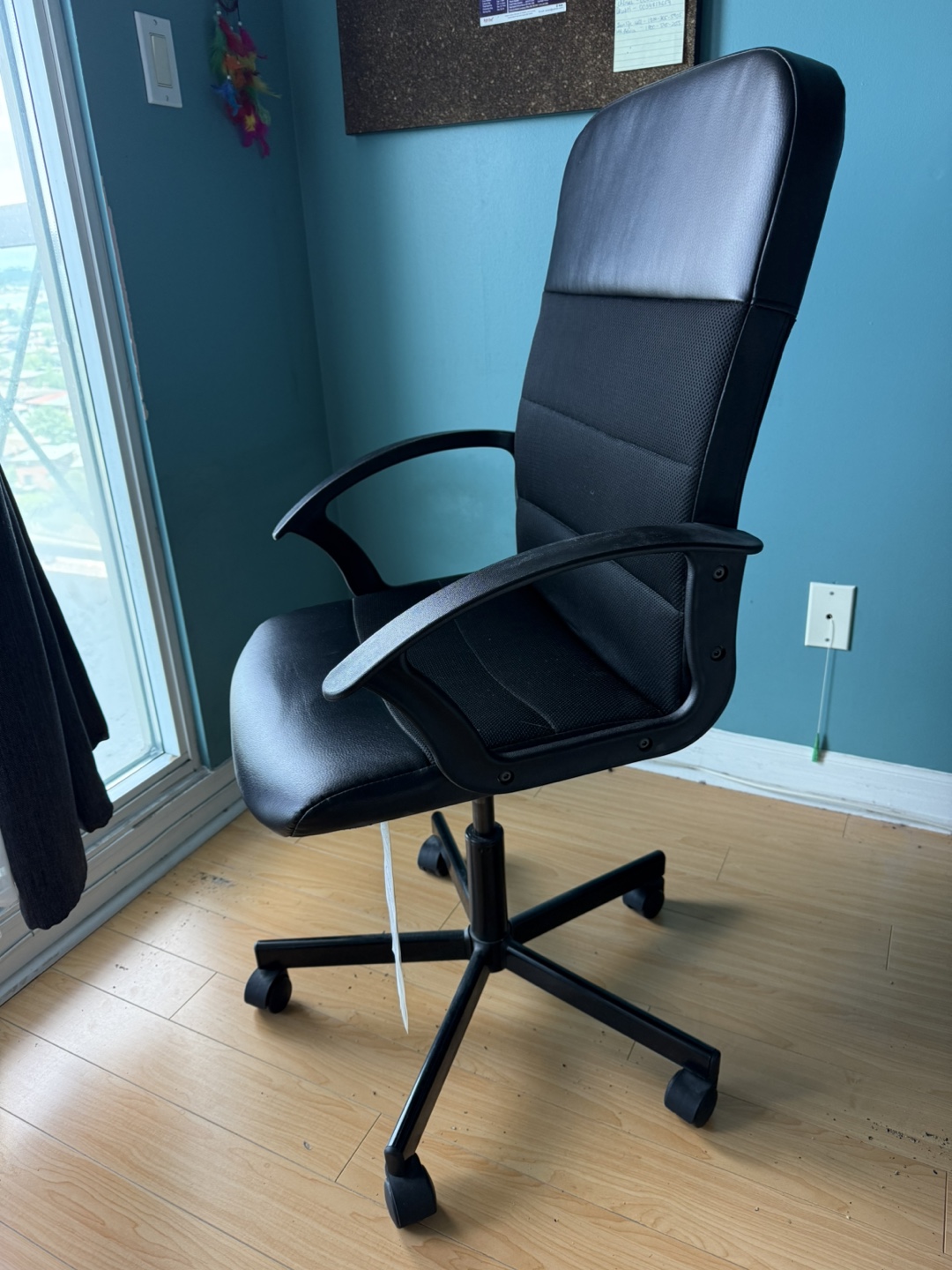 Black Office Chair - photo 2