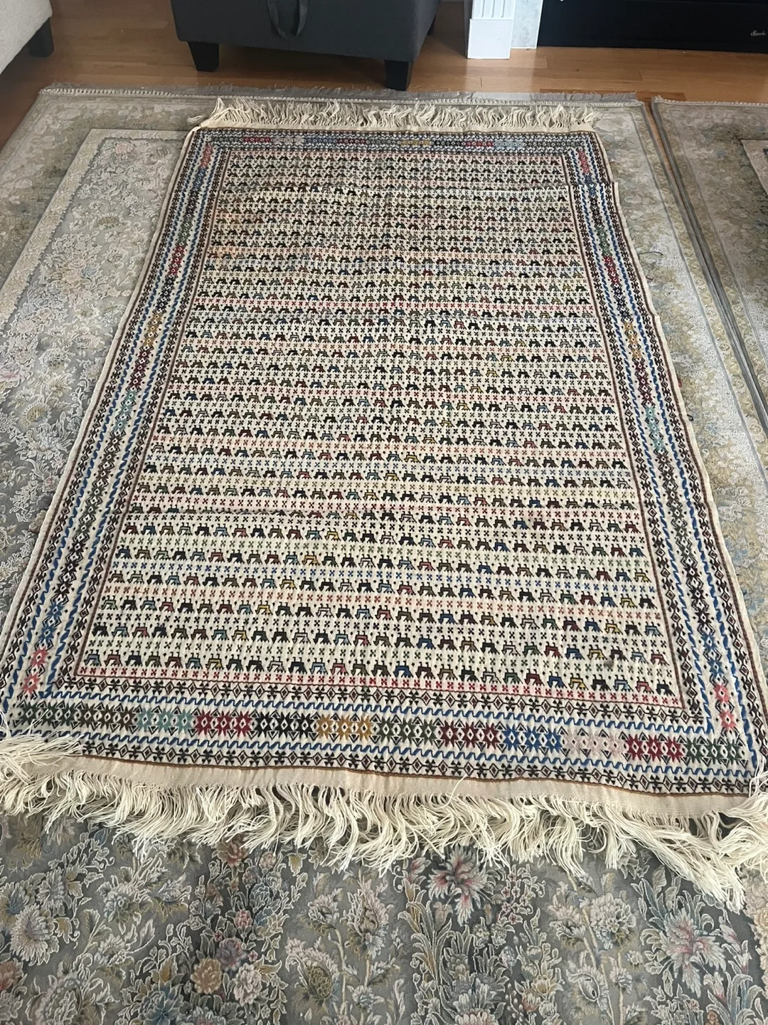 Handmade Decorative Rug thumbnail