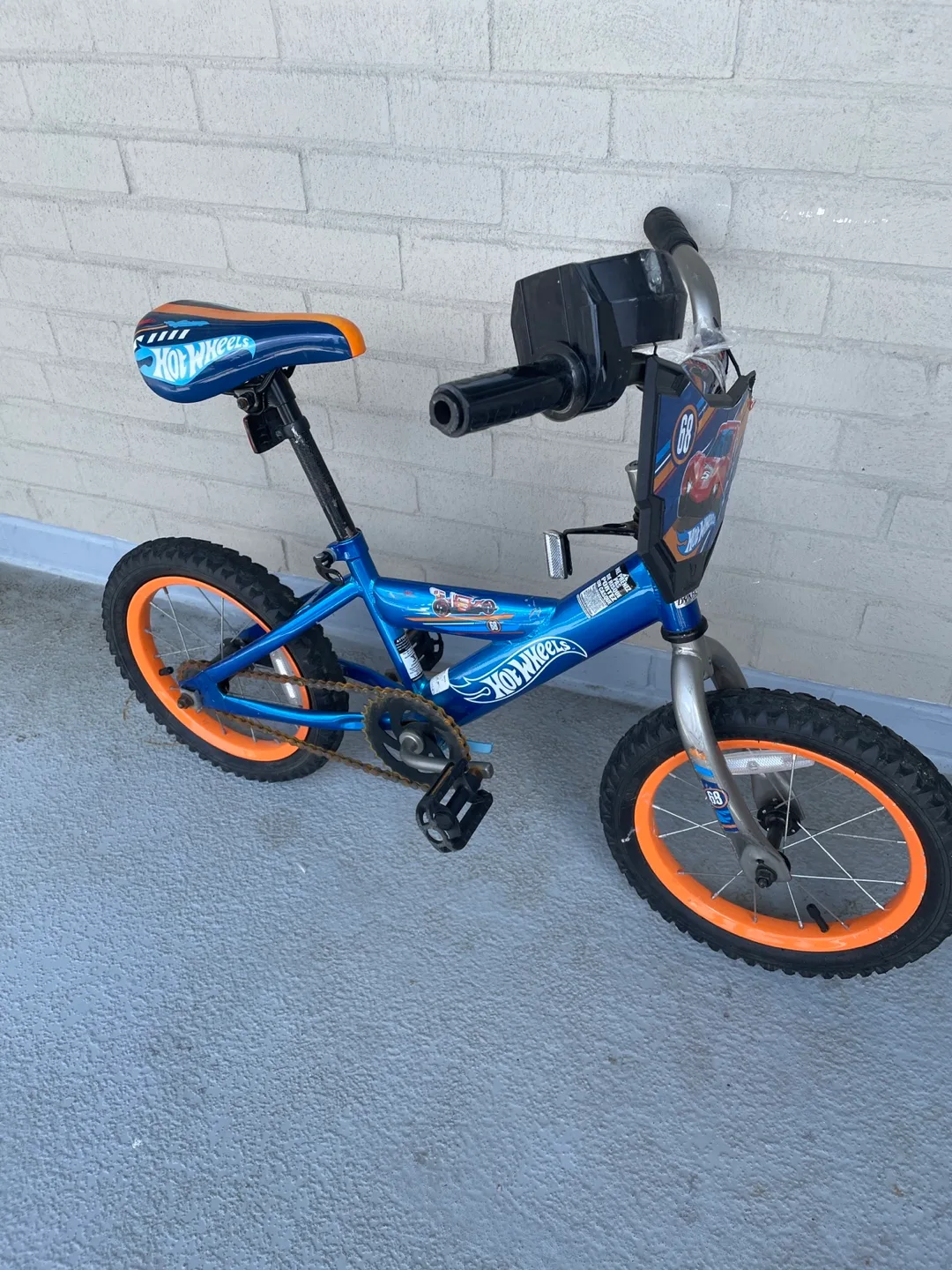 Hot Wheels Kids' Bike - Blue & Orange thumbnail