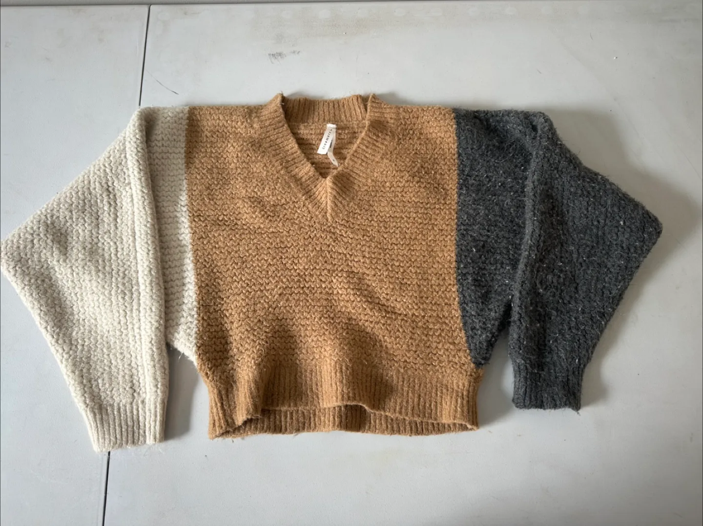 Colour Block V-Neck Sweater thumbnail